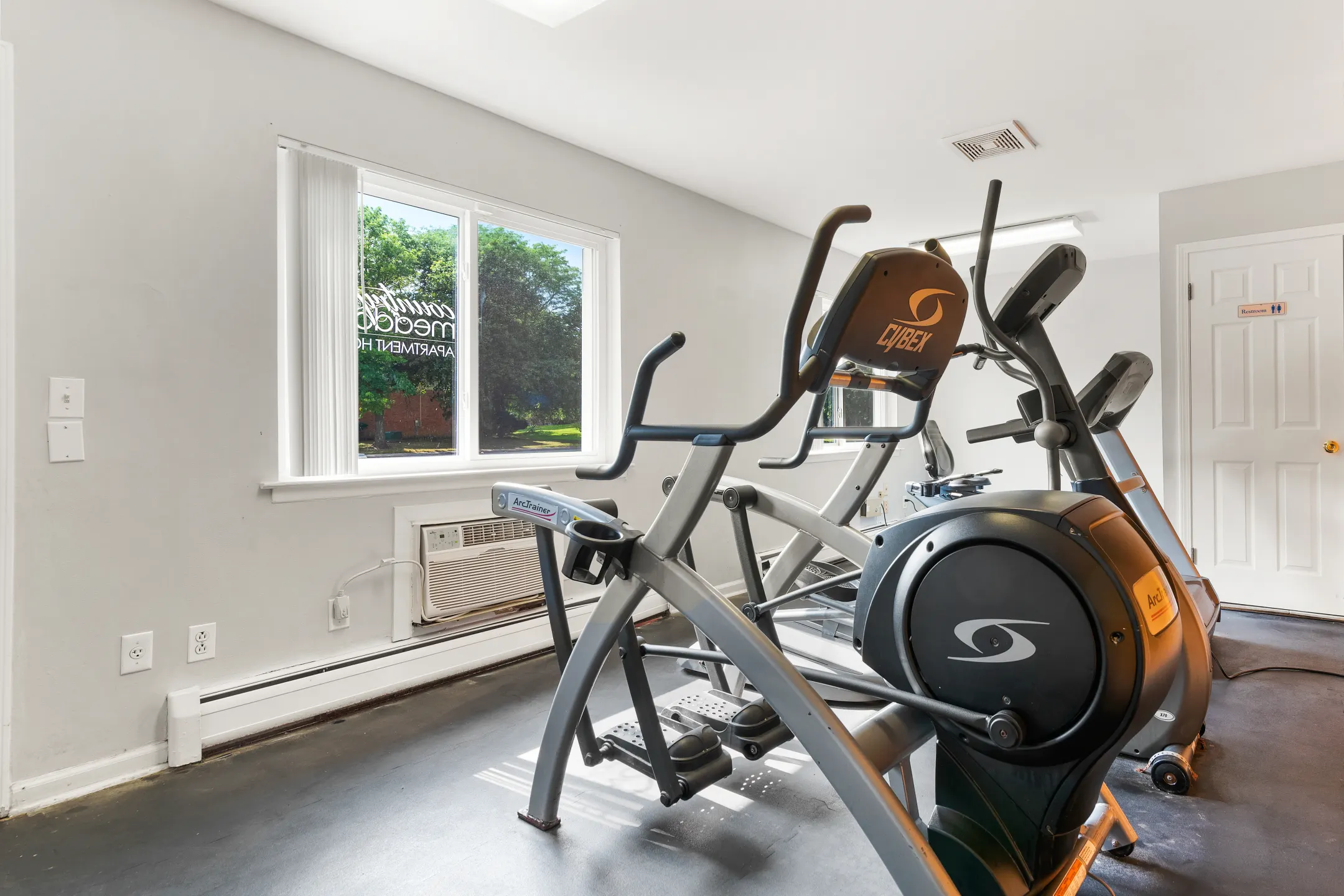 Country Meadows Apartments Ypsilanti, MI 48197