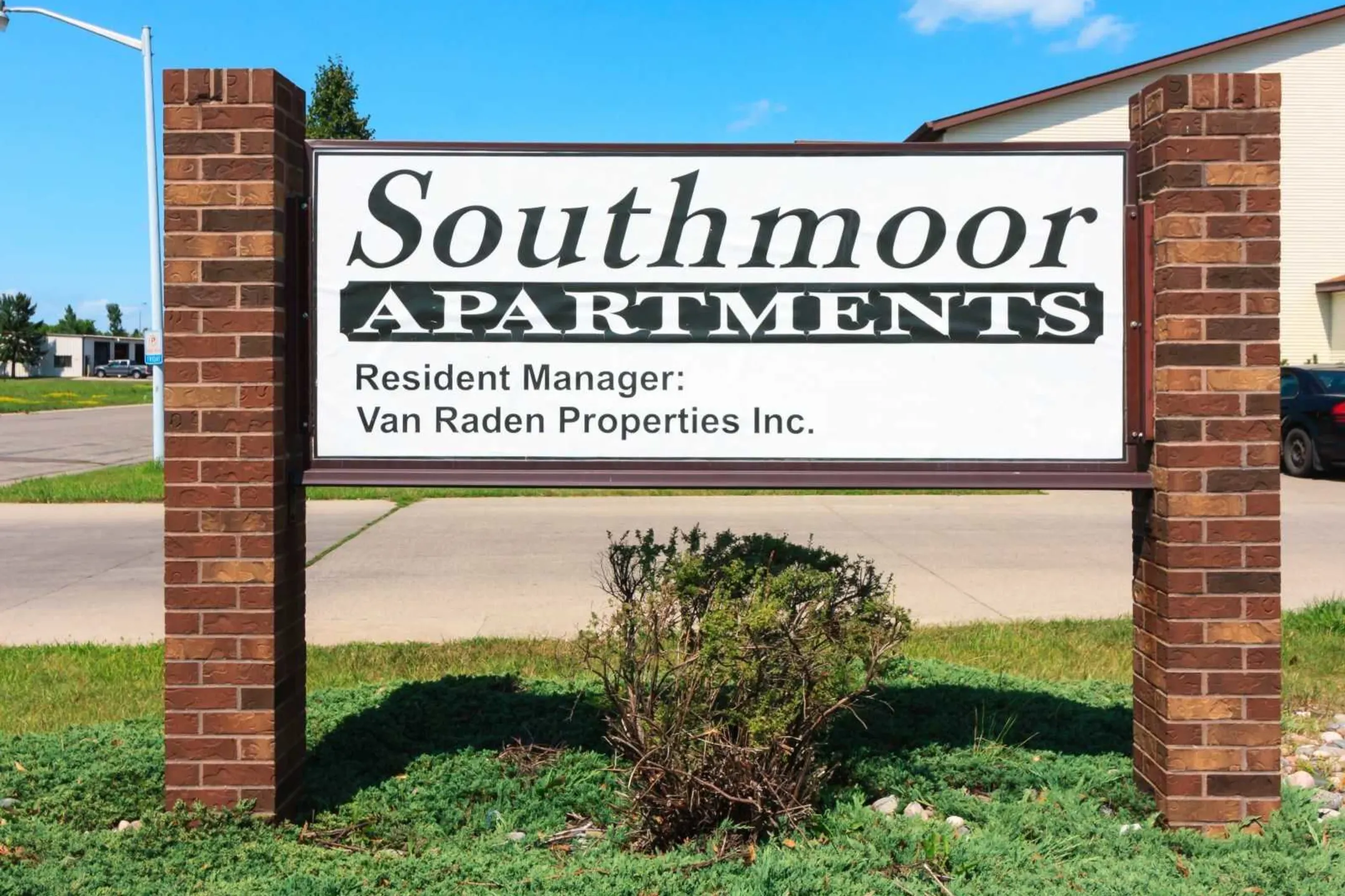 South Moor Apartments Apartments Moorhead, MN 56560