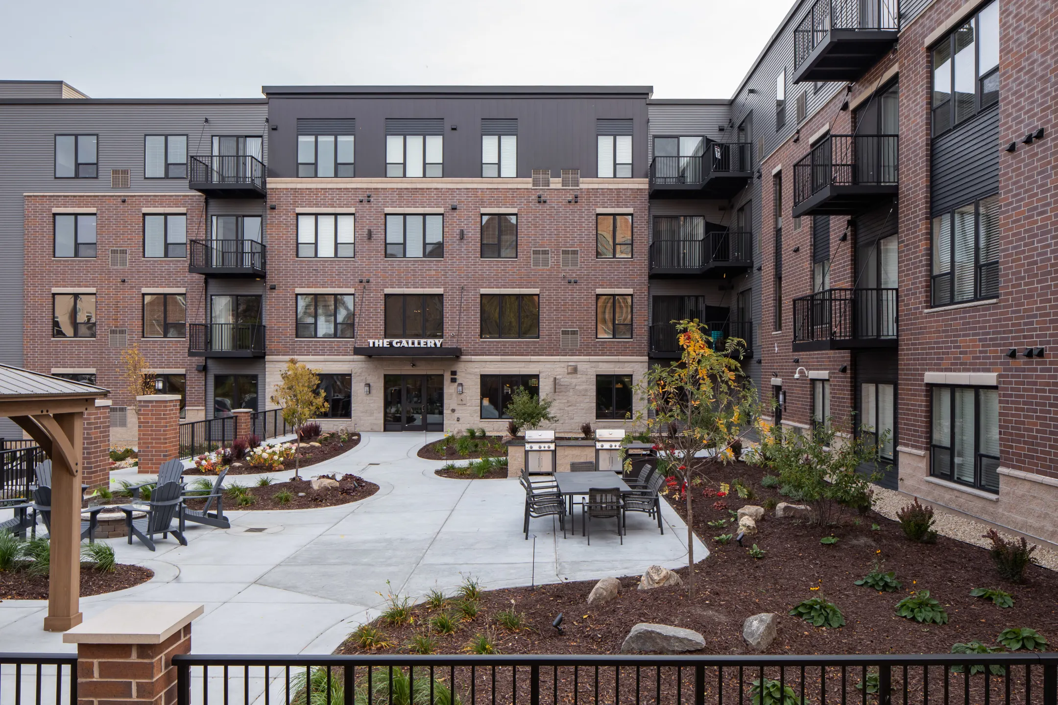 The Gallery Apartments - 200 E Burnsville Parkway | Burnsville, MN ...