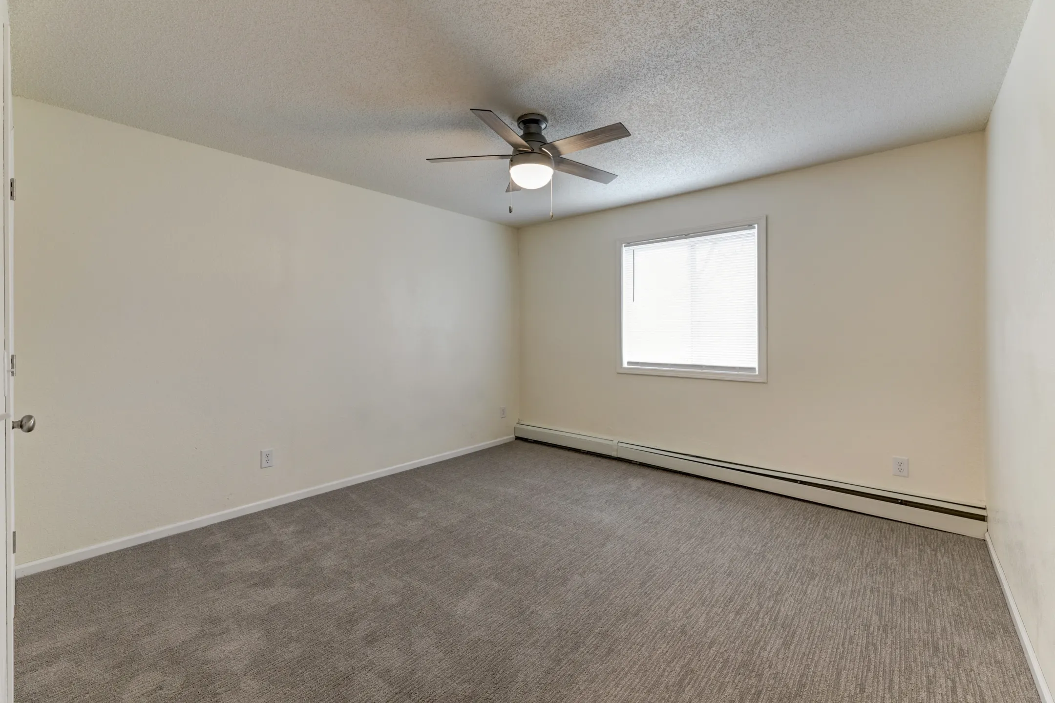 Cooper's Court Apartments 614 W Bridge St Owatonna, MN Apartments