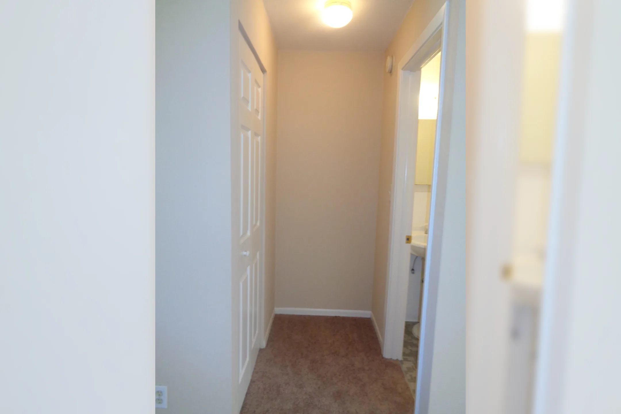 Leesburg Apartments 4045 Leesburg Ln Cincinnati, OH Apartments for