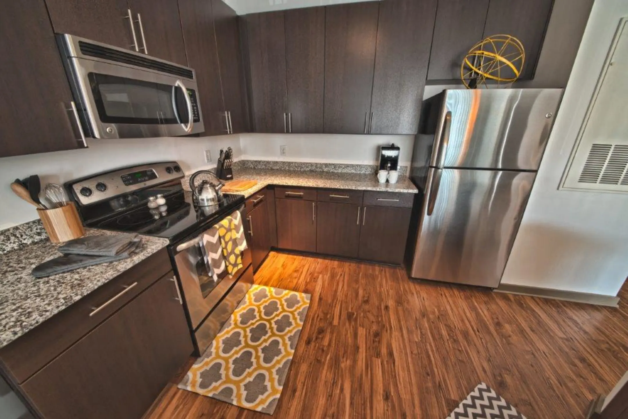 Belk Hudson Lofts Apartments Huntsville, AL 35801