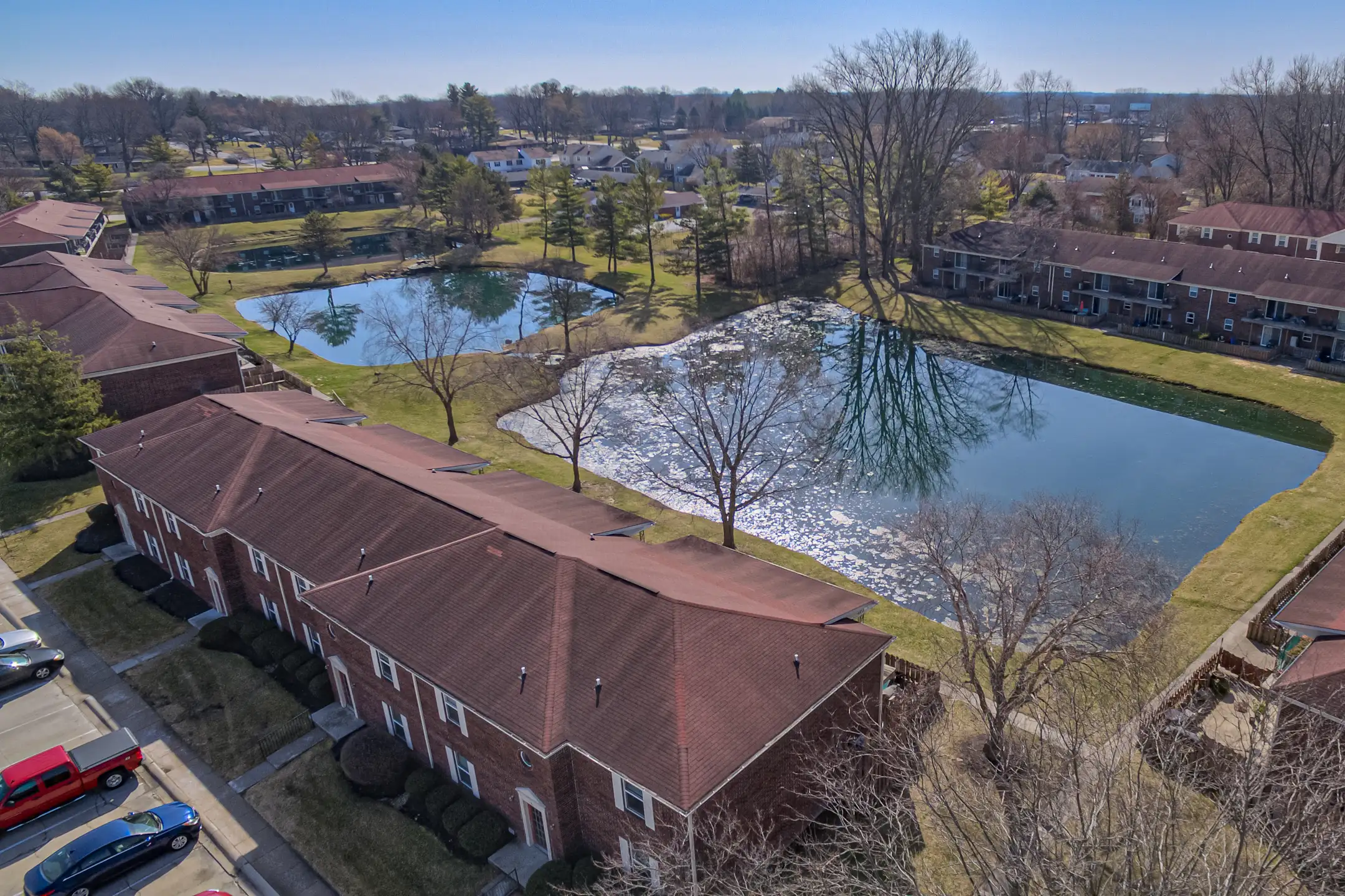 Meridian Court South Apartments Indianapolis IN 46217