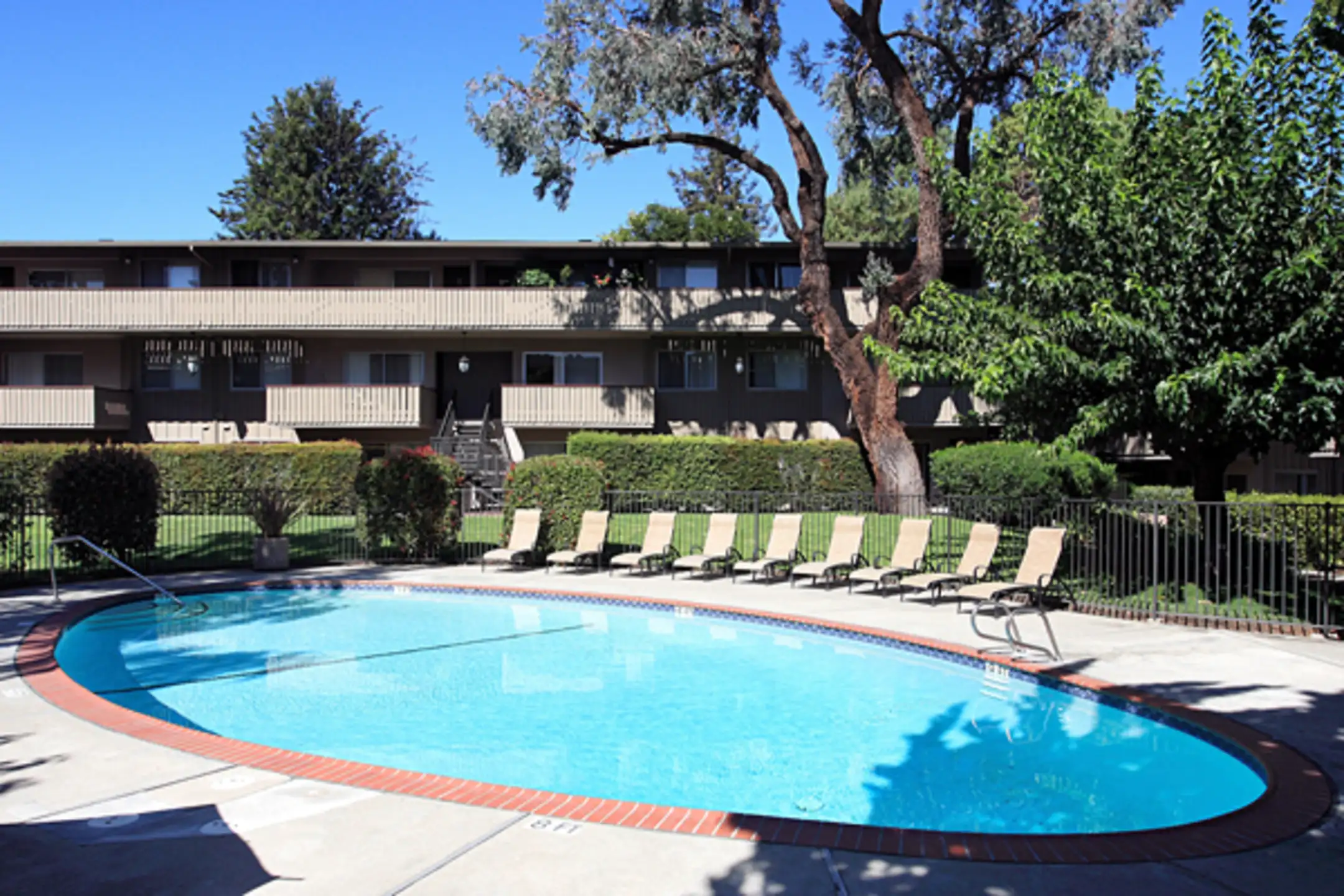 Stanford Villa Apartments Palo Alto, CA 94306