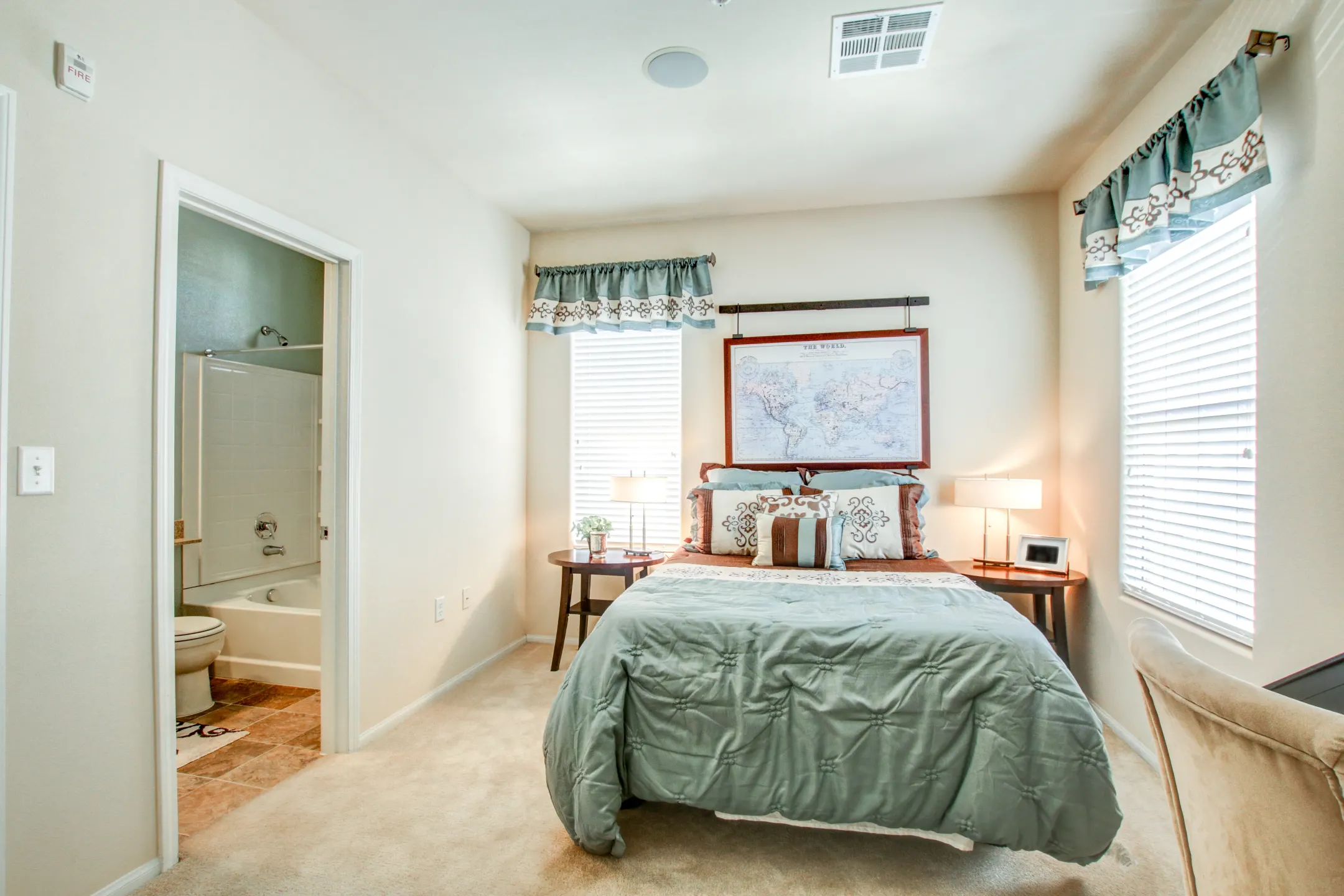 Bedroom - Horizon Ridge Park Apartments - Henderson, NV