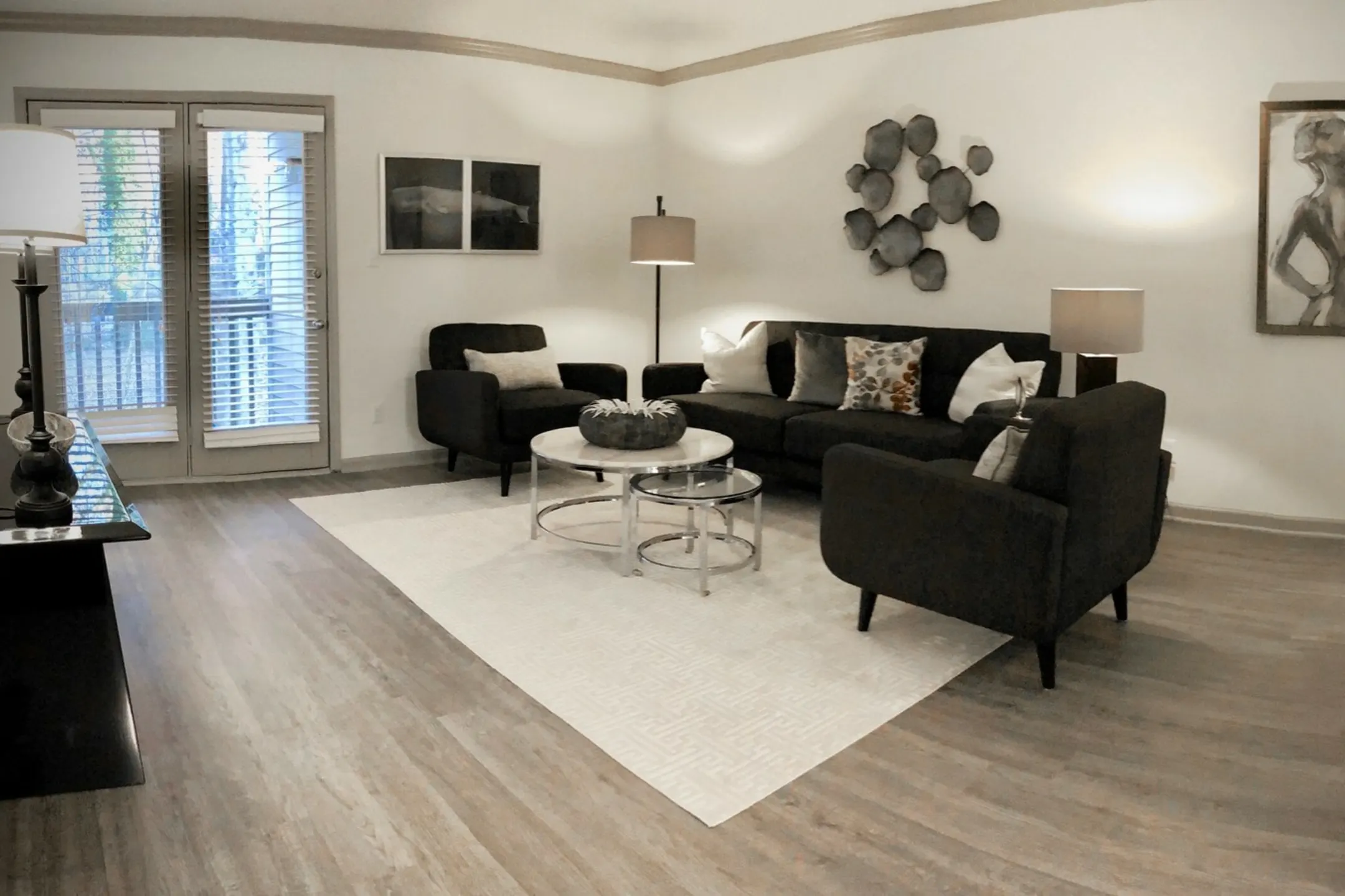 Enclave At Oakhurst 1639 Chippendale Rd Charlotte, NC Apartments