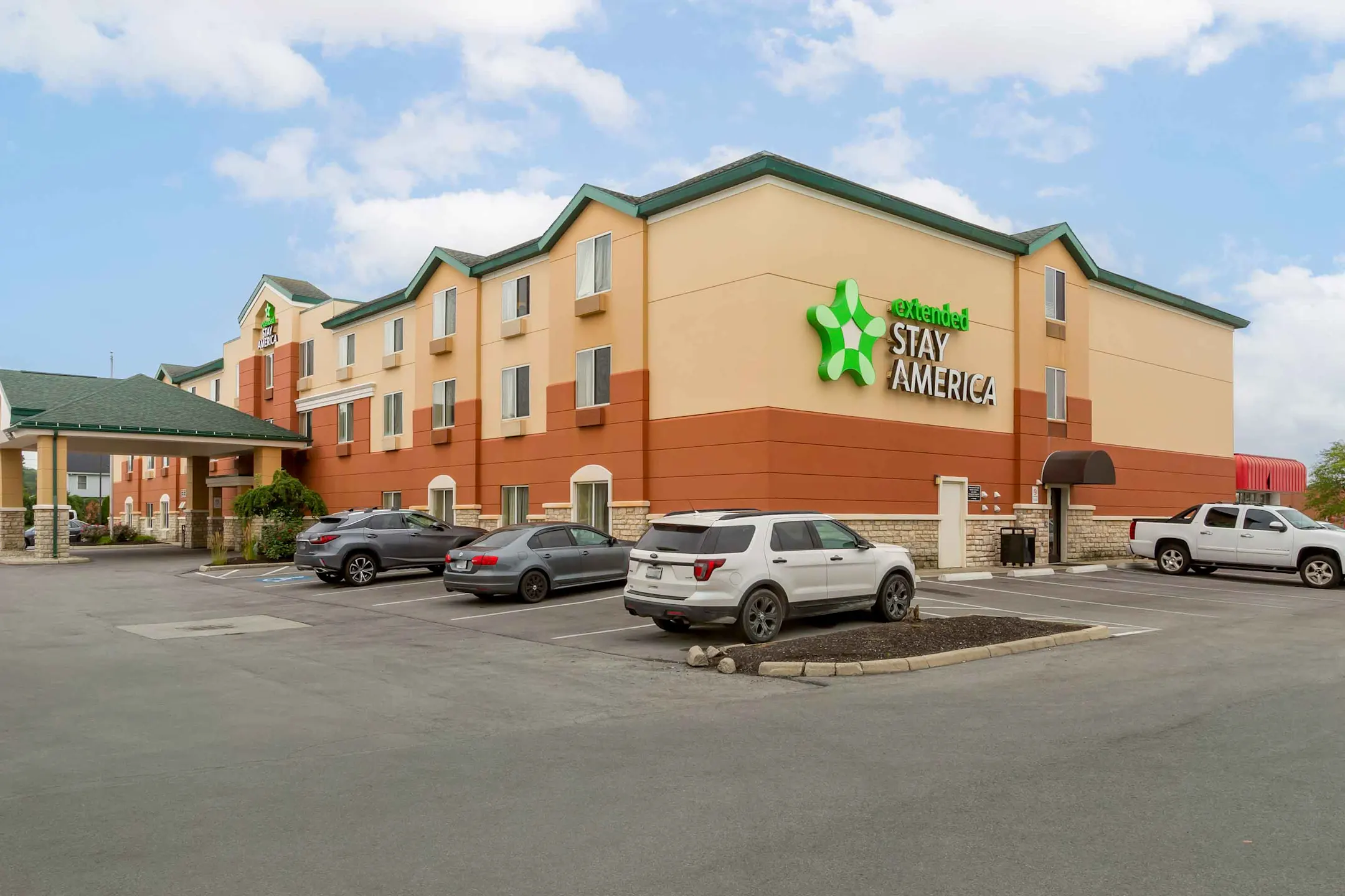 Furnished Studio Findlay Tiffin Avenue Apartments Findlay, OH 45840