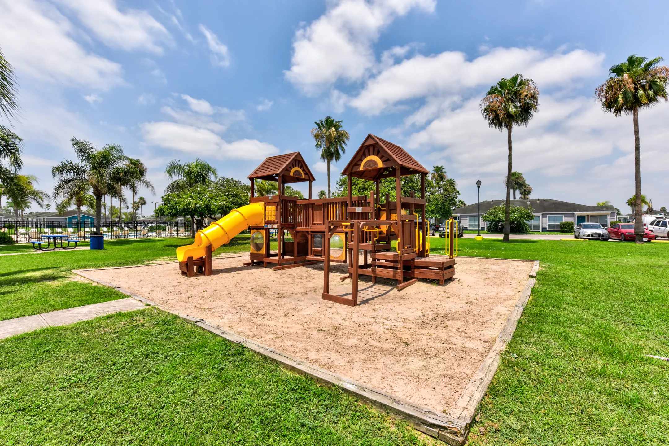 Playground - Island Palms - Edinburg, TX