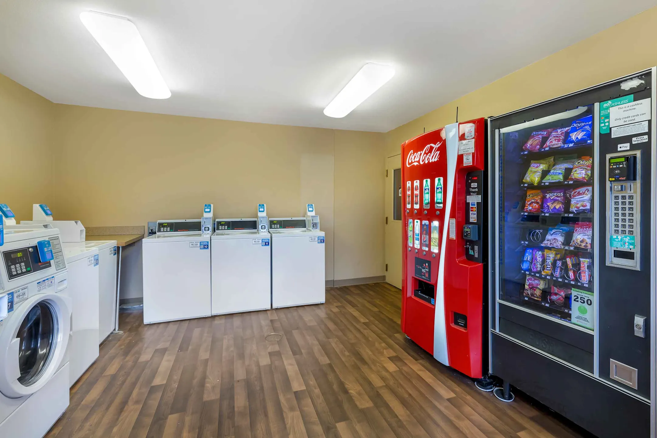 Furnished Studio Cleveland Beachwood Orange Place North