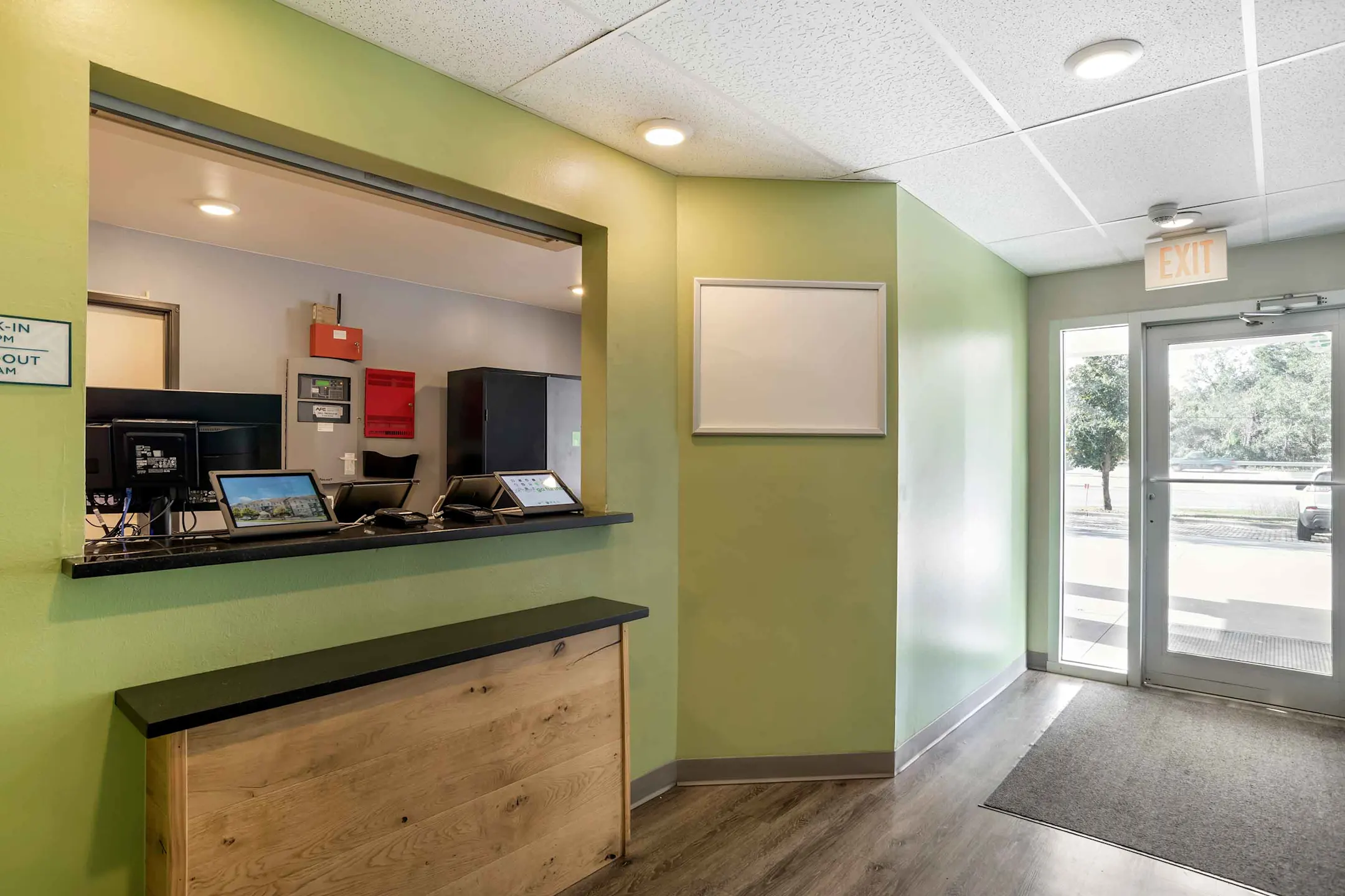 Furnished Studio Pensacola Northeast 12050 Scenic Hwy Pensacola