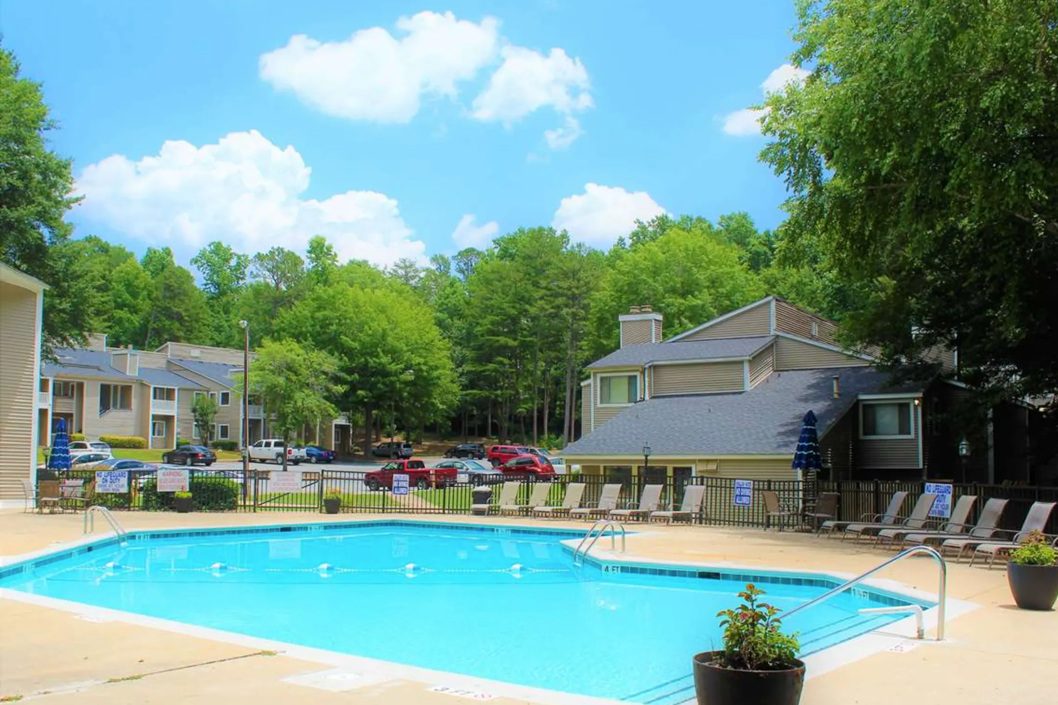 The Bluffs Apartments Spartanburg, SC 29301