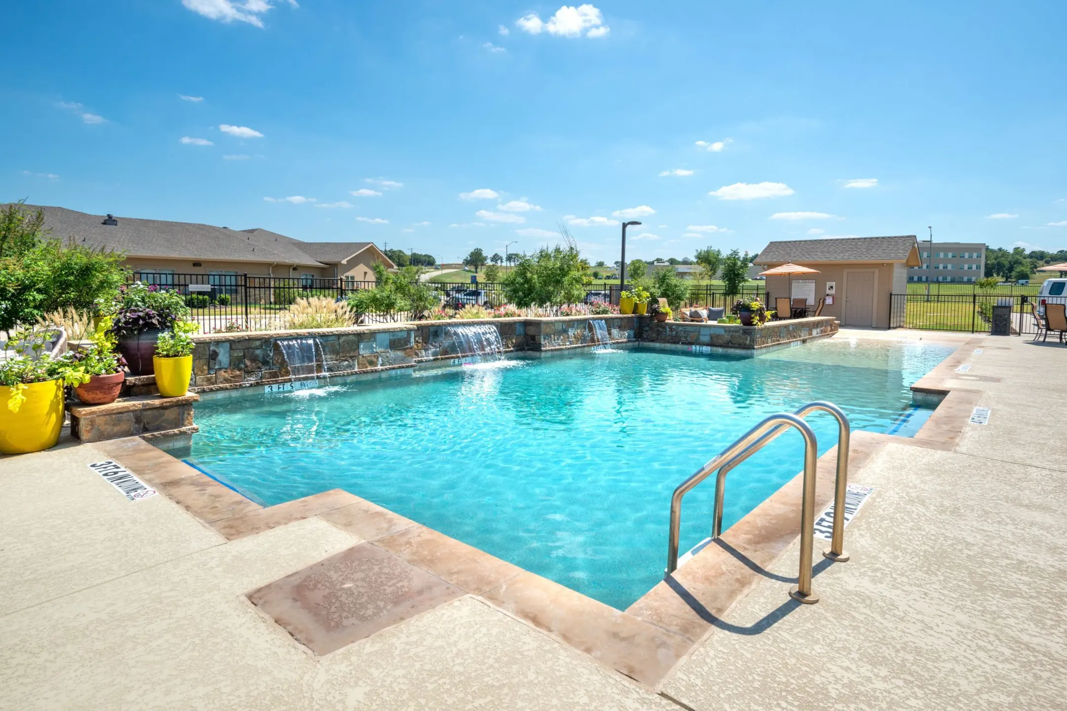 Olympus Willow Park - 180 Crown Pointe Blvd | Weatherford, TX ...