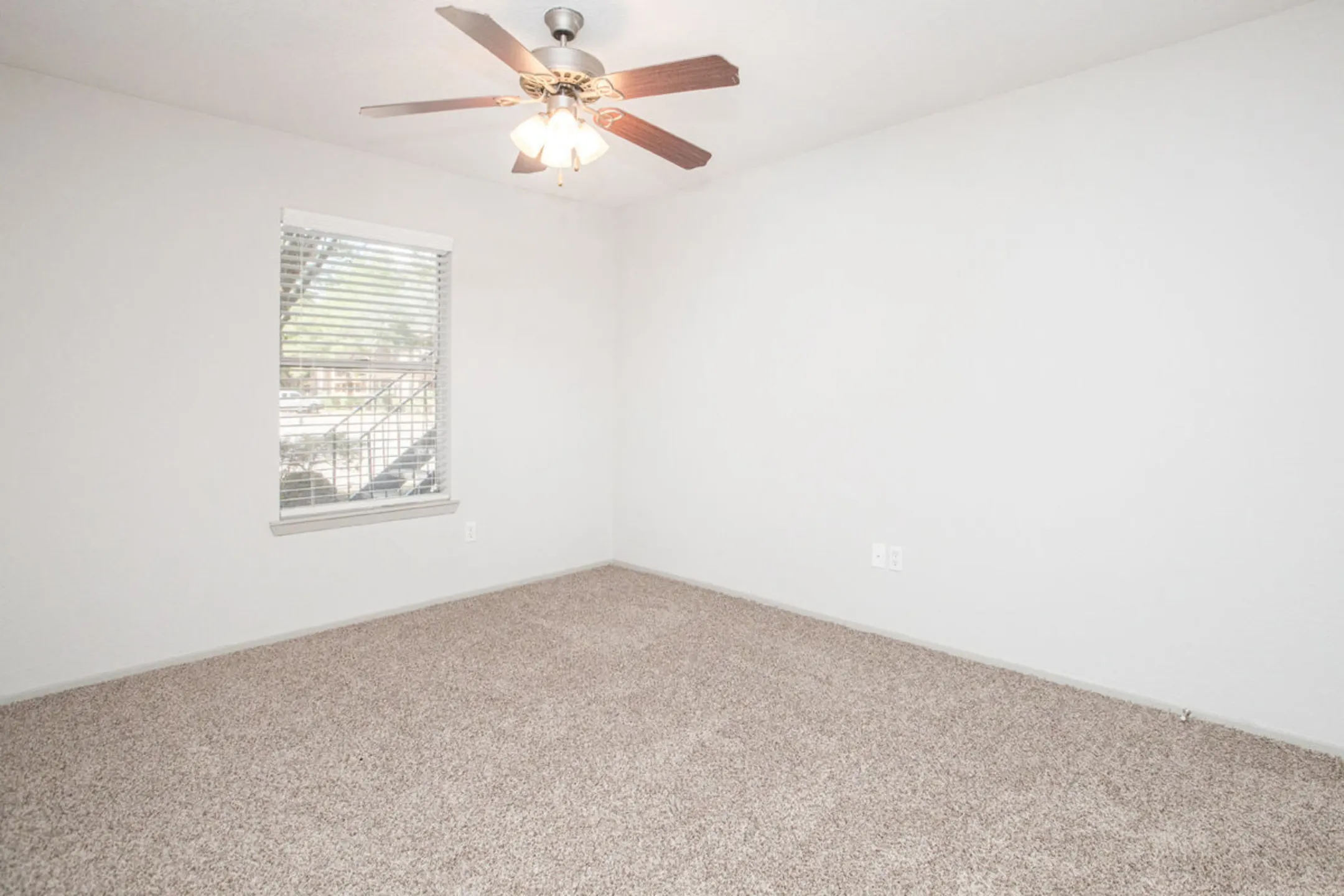 Elm Grove Apartments Apartments Kingwood, TX 77339