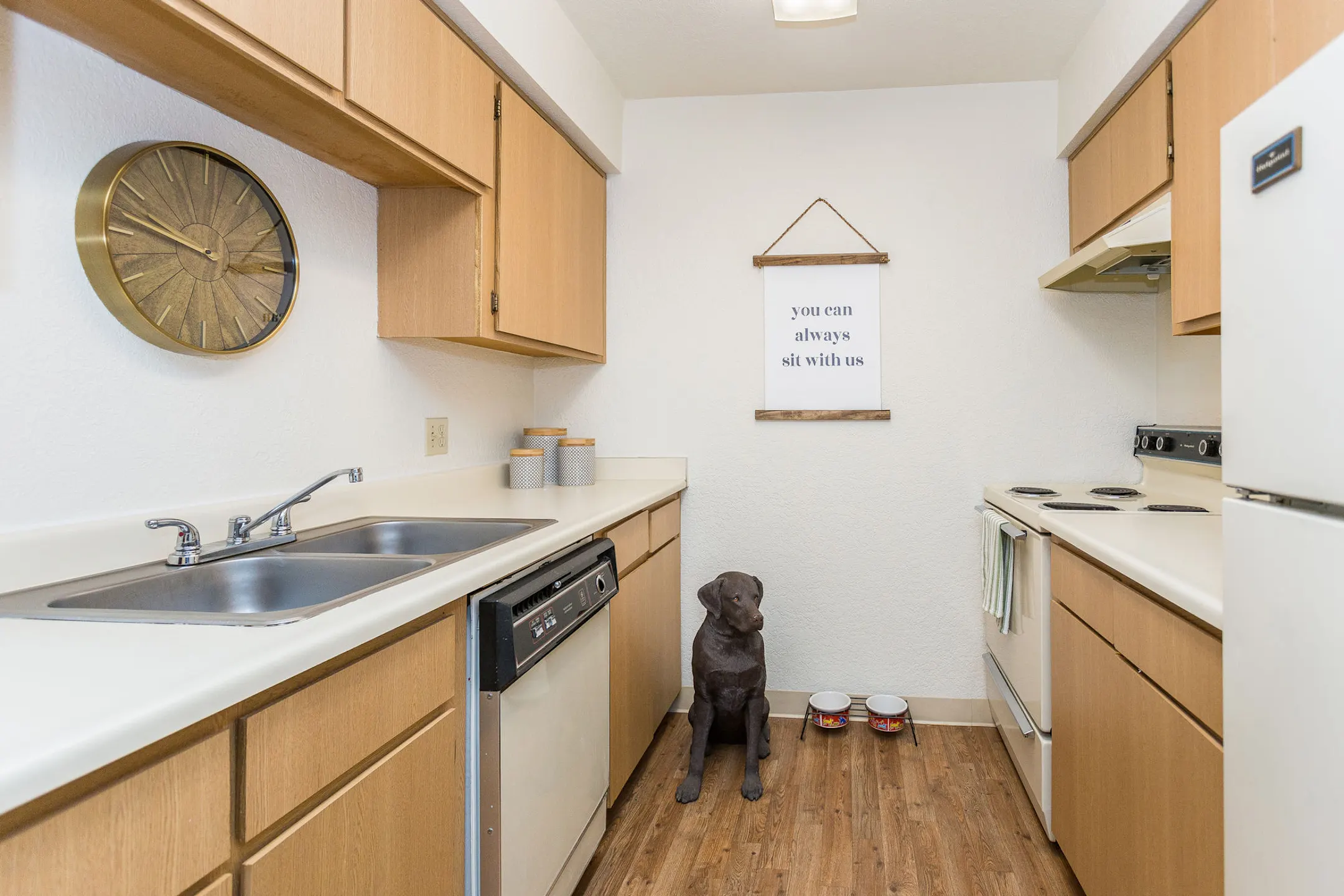 Kitchen - Woodlands Village Apartments - Flagstaff, AZ