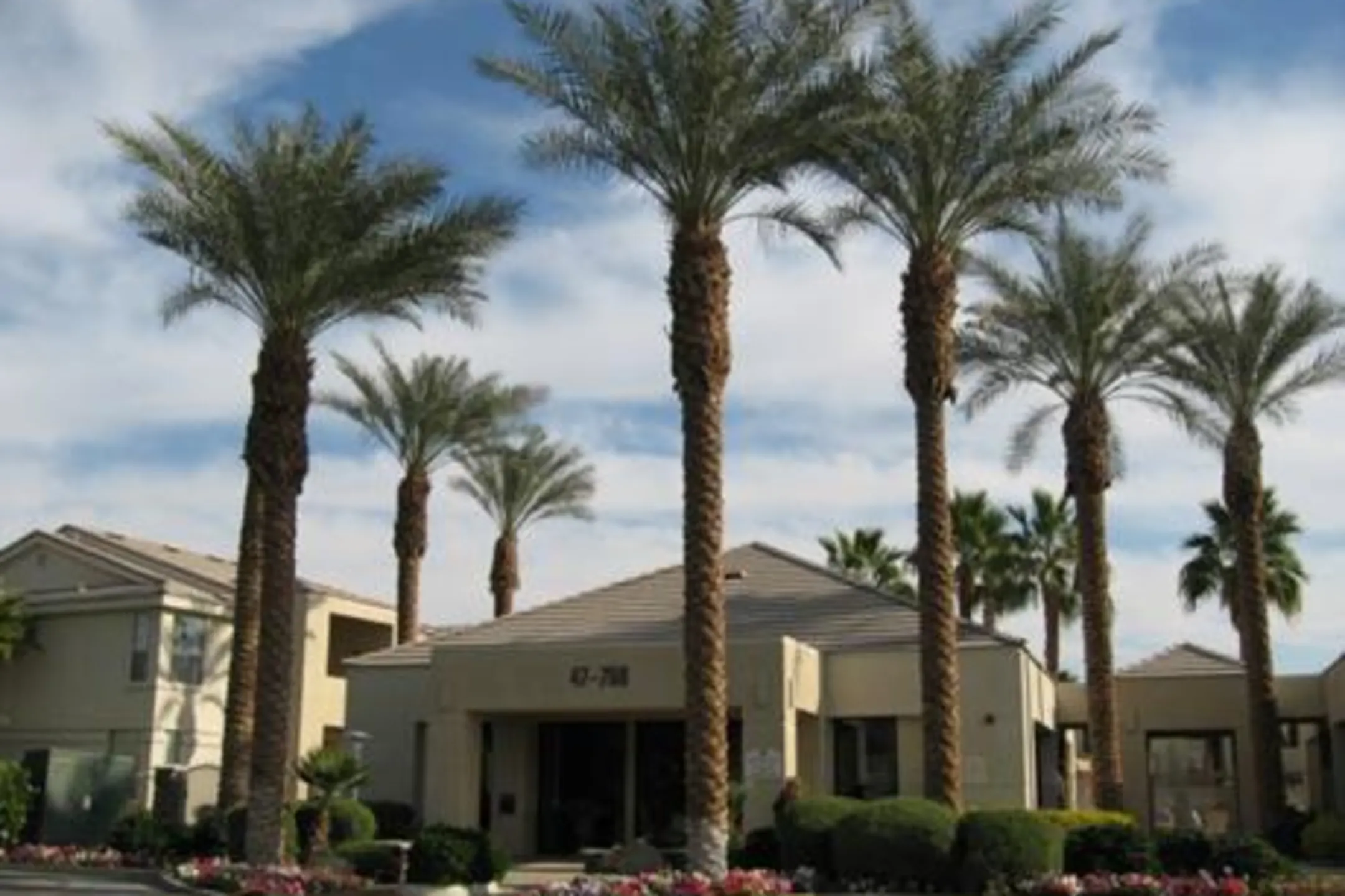 Aventine Luxury Apartments 47750 Adams St La Quinta, CA Apartments