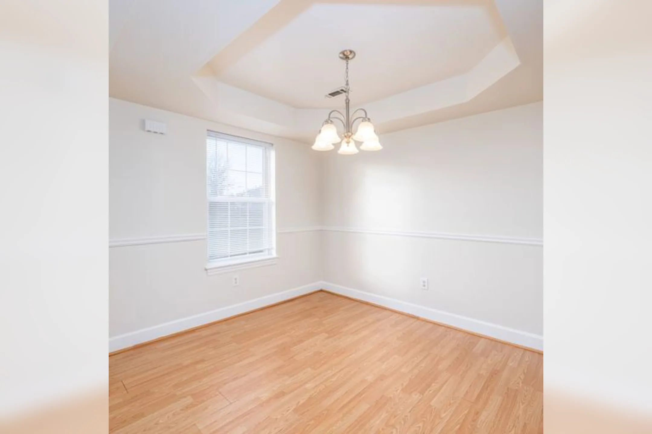 Jordache Park Apartments 1401 Jorpark Cir Spencerport, NY