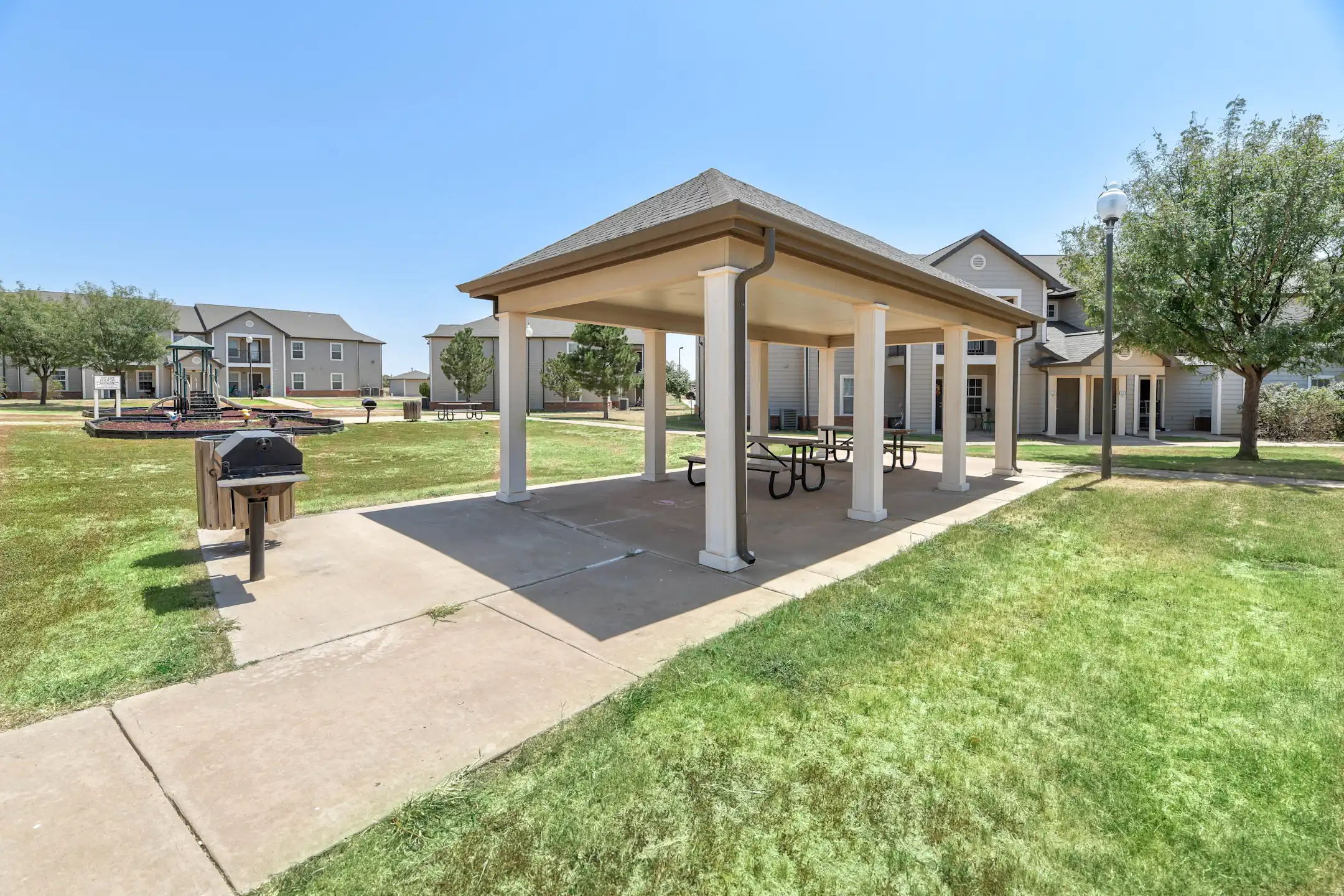 Deer Creek Apts Apartments Levelland, TX 79336