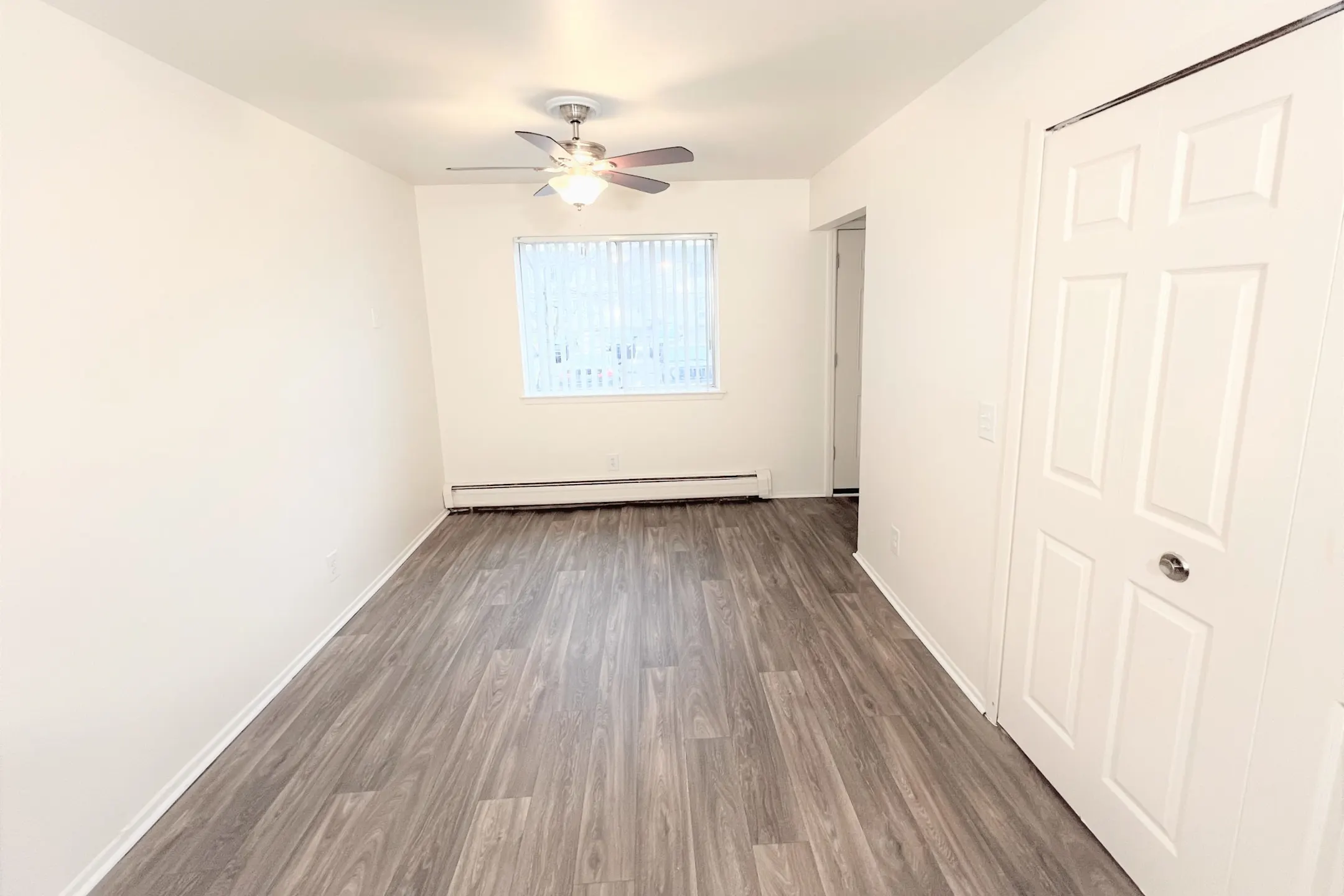 Taylor Park Townhomes Townhomes Taylor, MI 48180