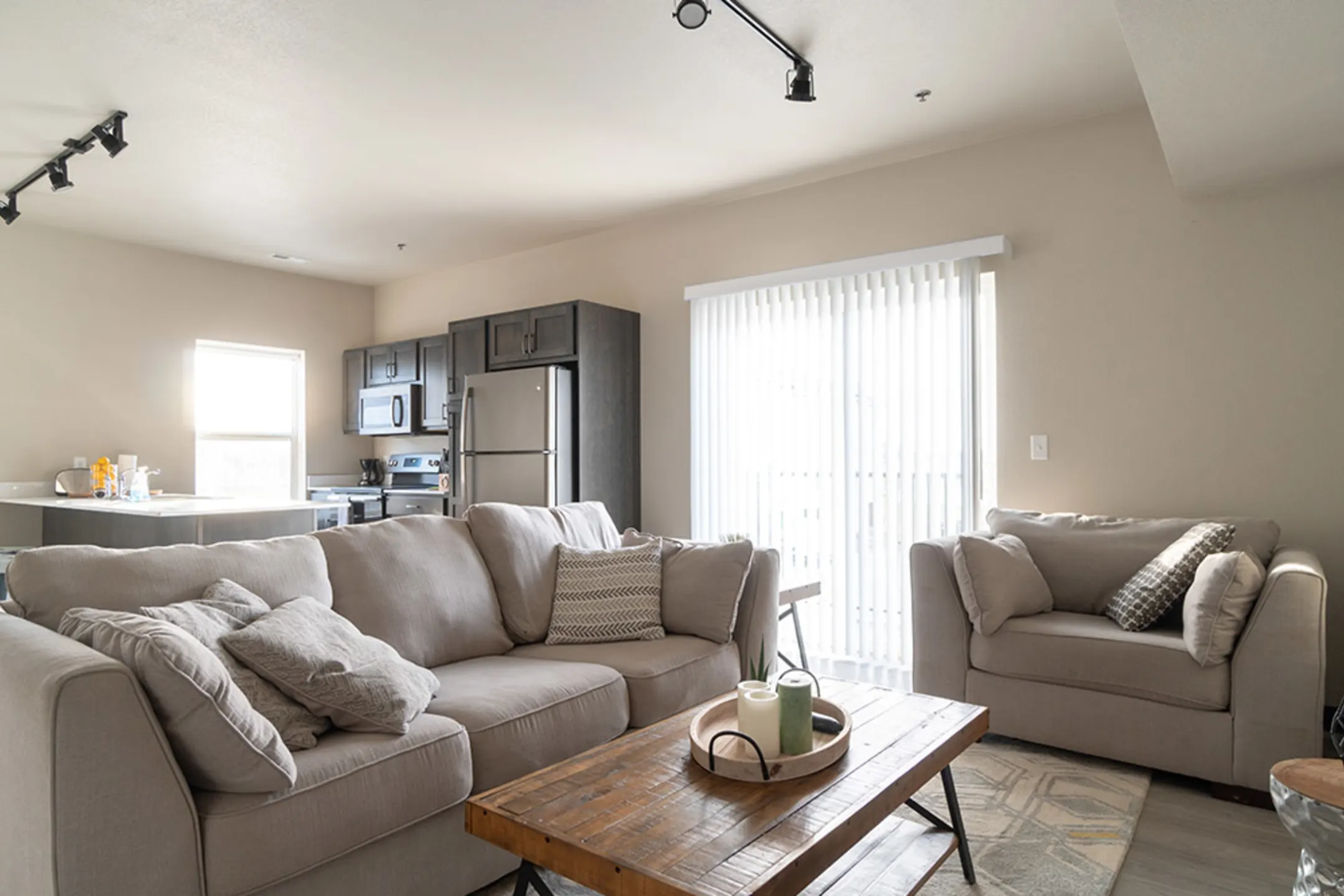 Living Room - Meadowbrook Apartments - Hudson, IA