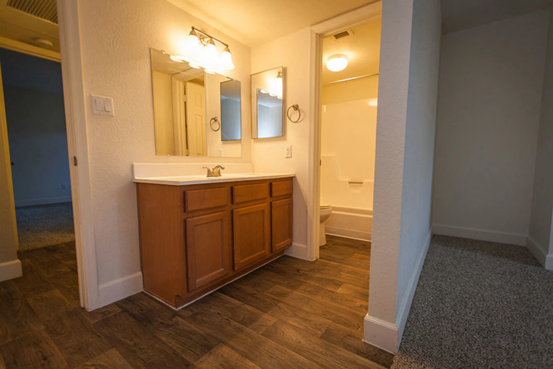 La Costa Apartment Homes at Dobson Ranch 1820 West Lindner Avenue Mesa, AZ Apartments for