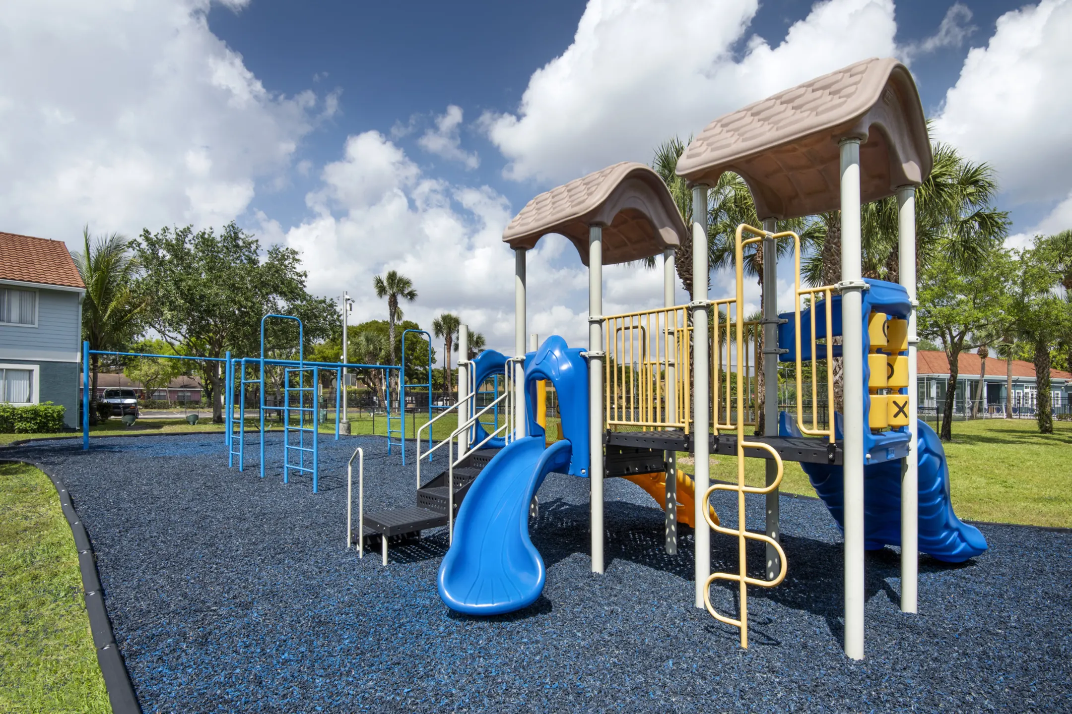 Playground - Sunny Lake - Lauderhill, FL