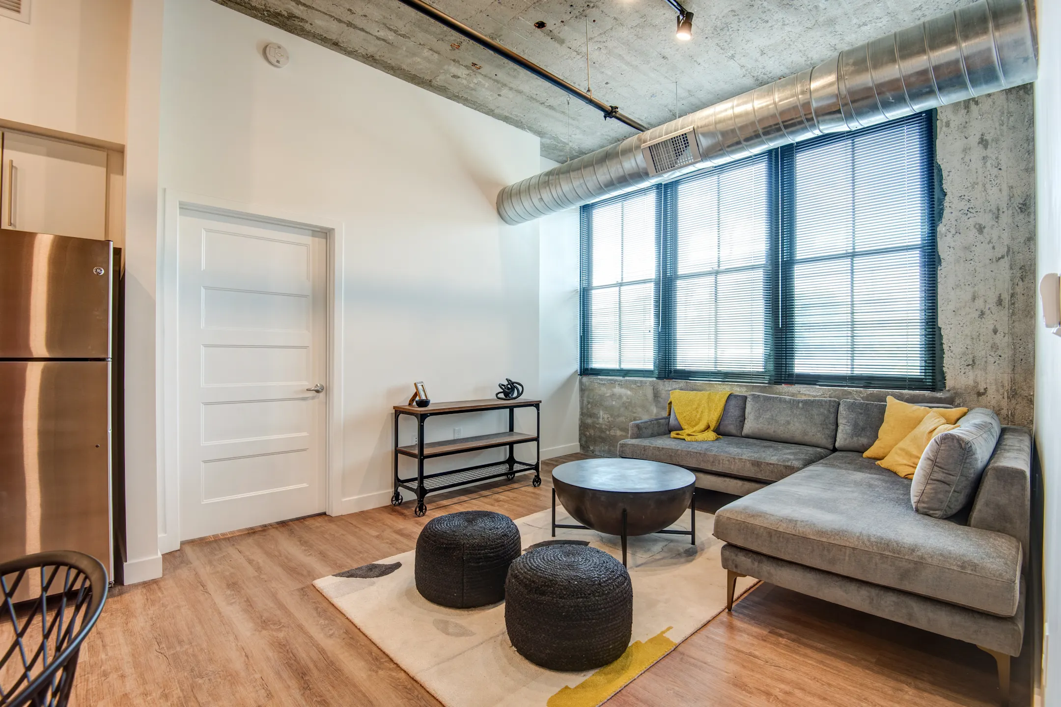 Montgomery Mill Apartments Windsor Locks, CT 06096