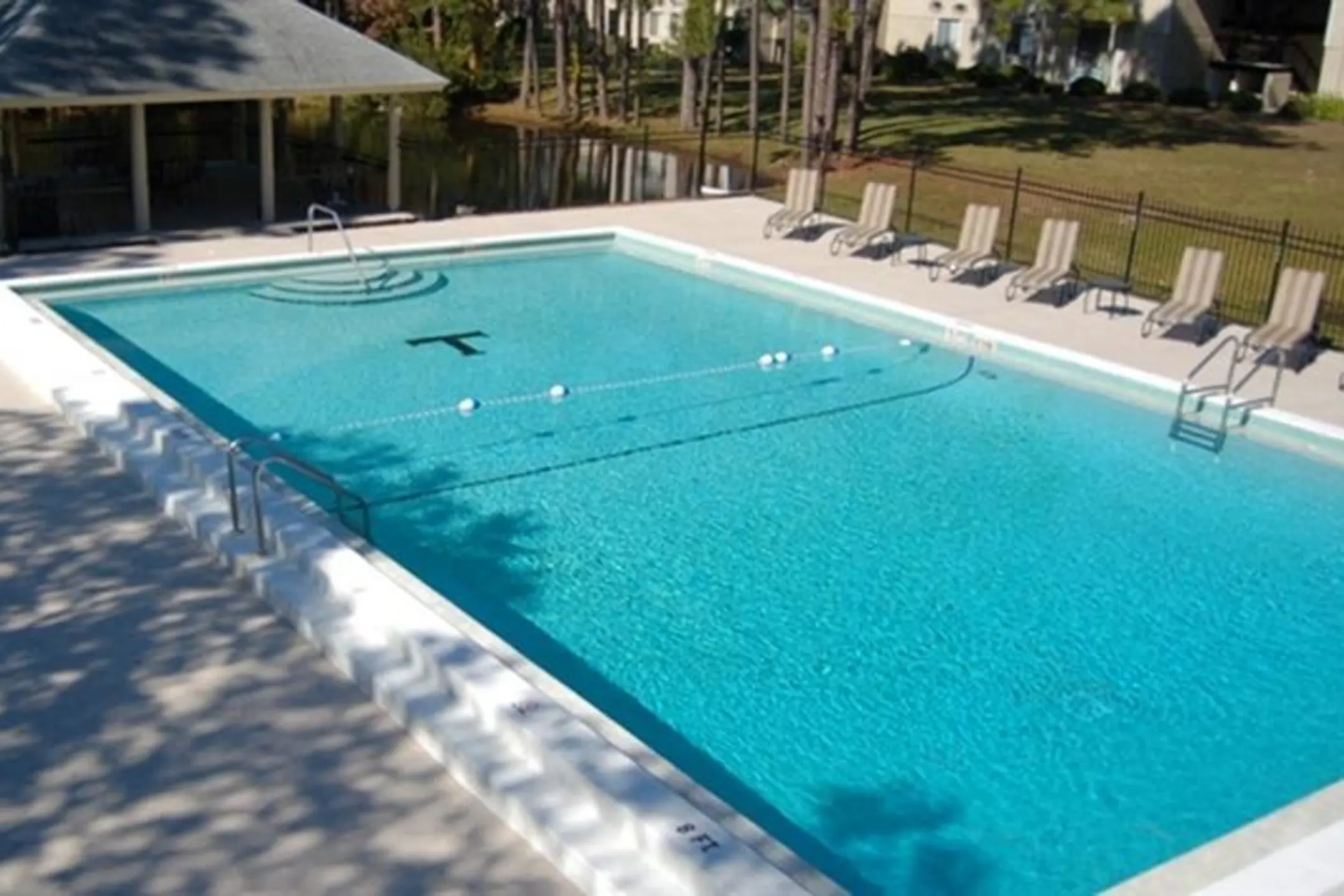 Turtle Lake Apartments Panama City, FL 32405