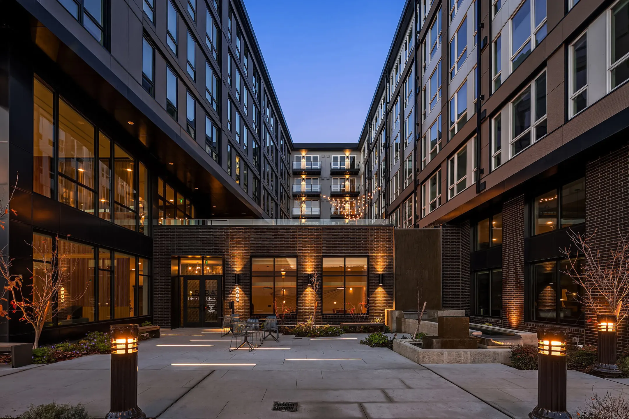 Broadstone Strata 4906 25th Ave NE Seattle, WA Apartments for Rent