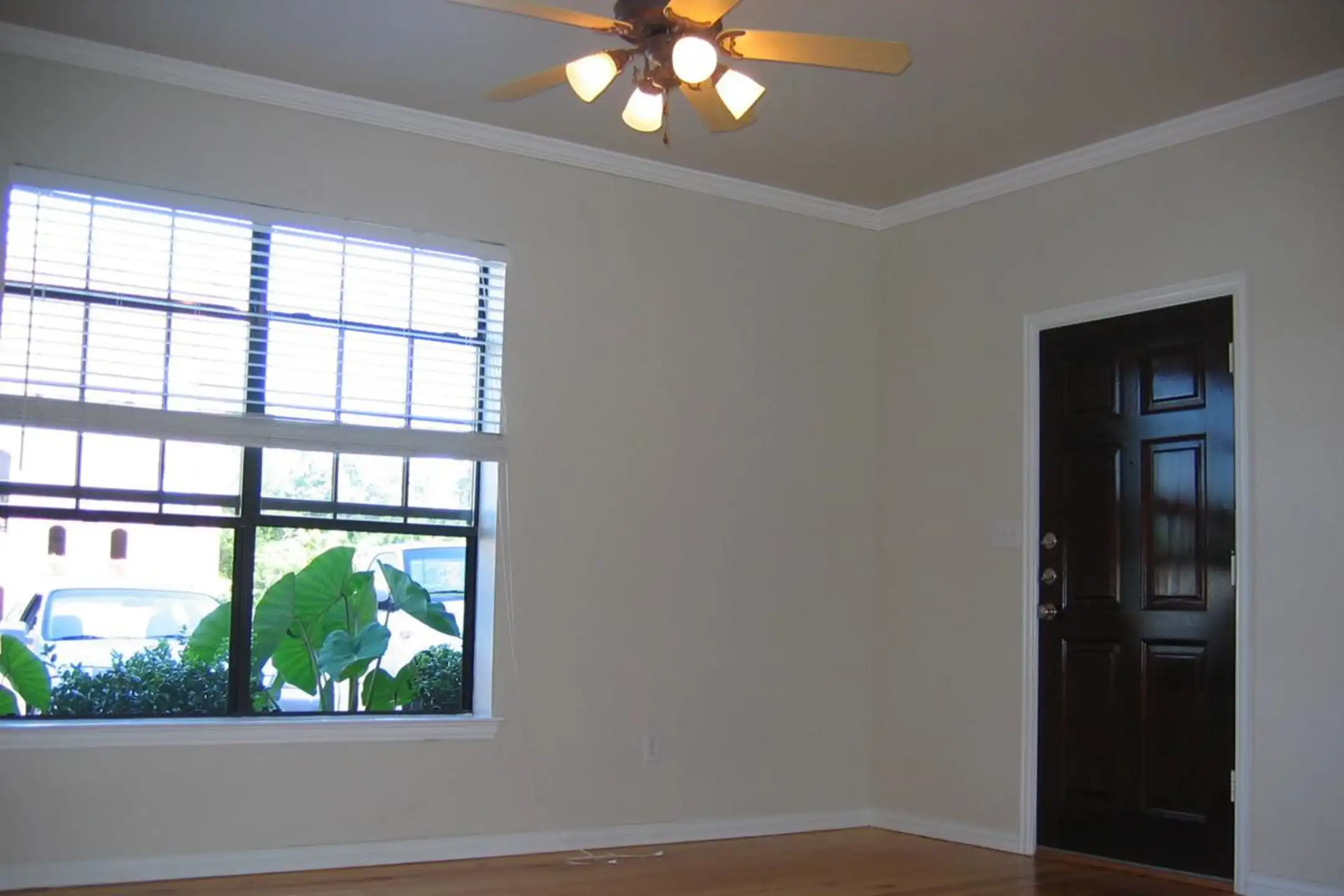 Melrose Apartments - Denton, TX