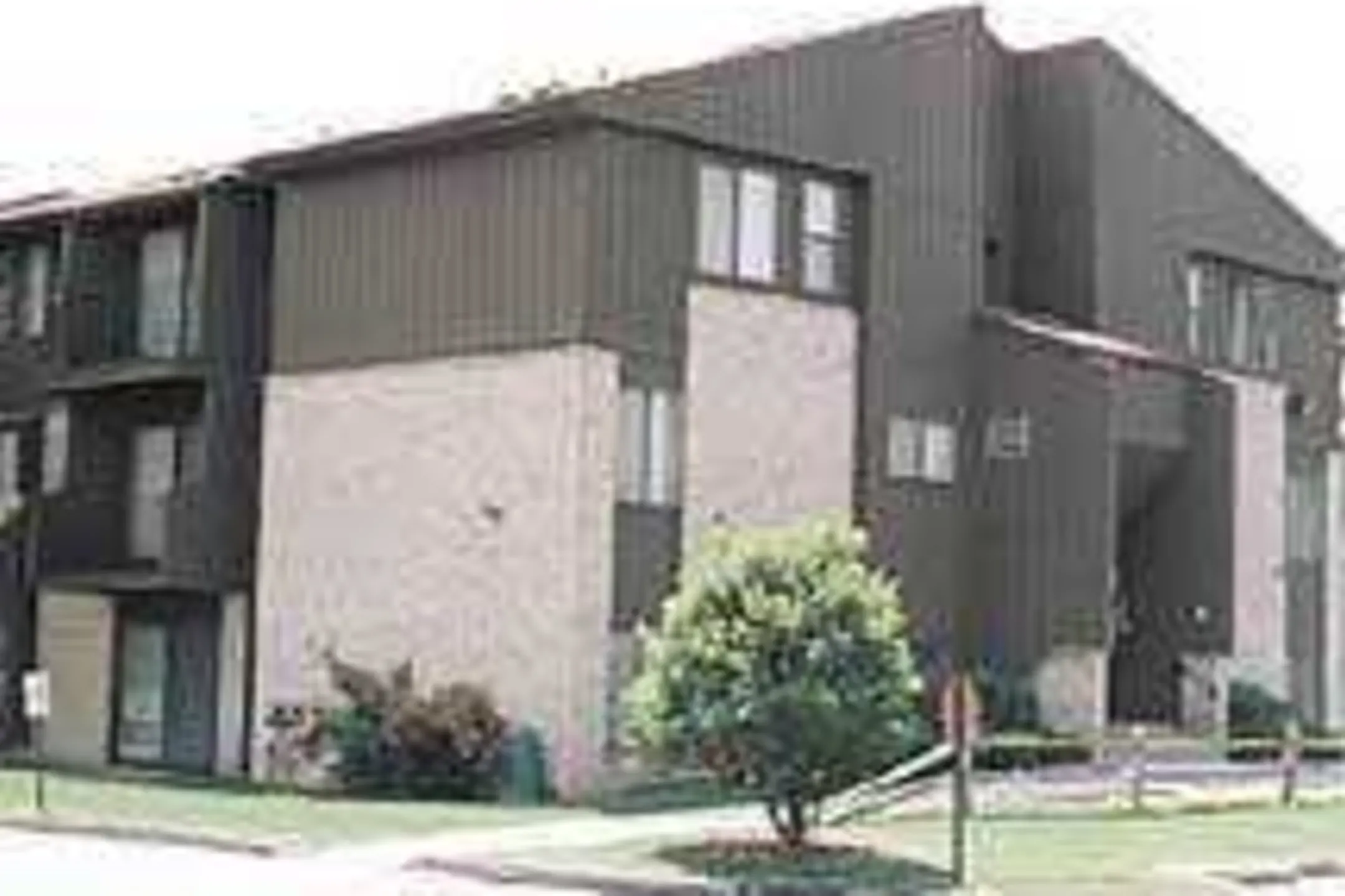 Building - Oak Ridge - Southfield, MI