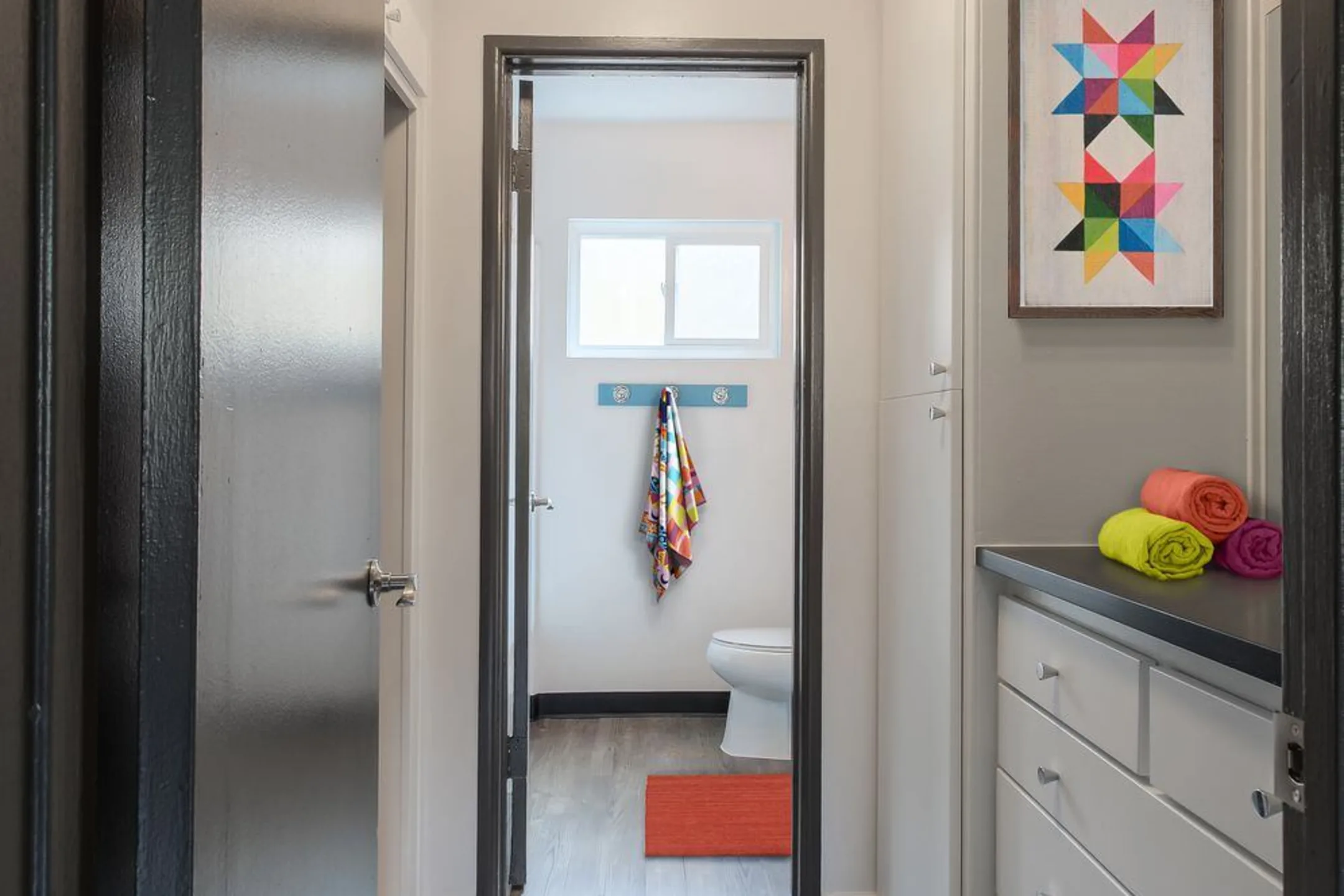 AVA Burbank Apartments Burbank, CA 91505