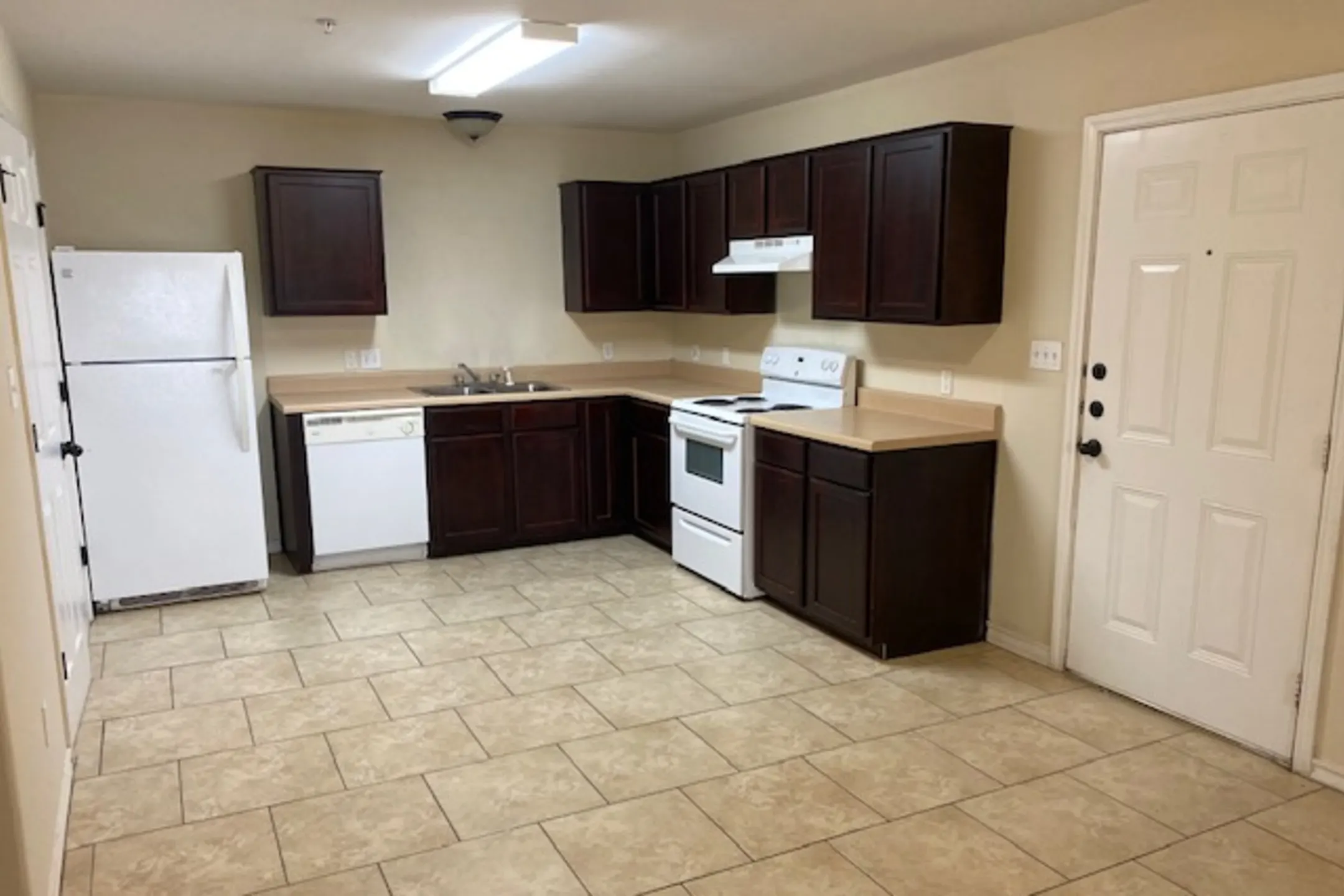 Wooldridge Creek Apartments - Corpus Christi, Tx 78414