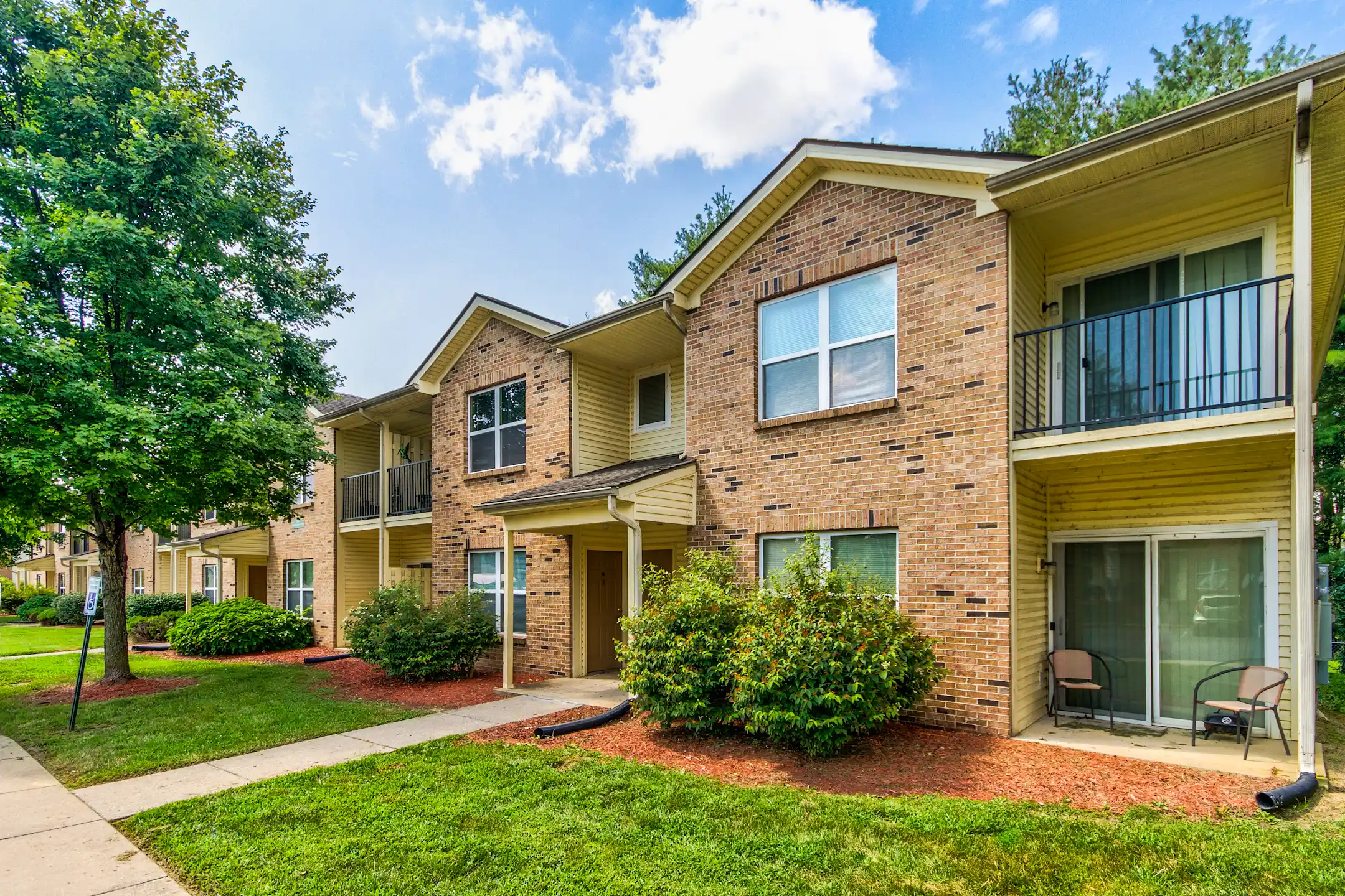 Saddlebrook Apartments Henderson, KY 42420