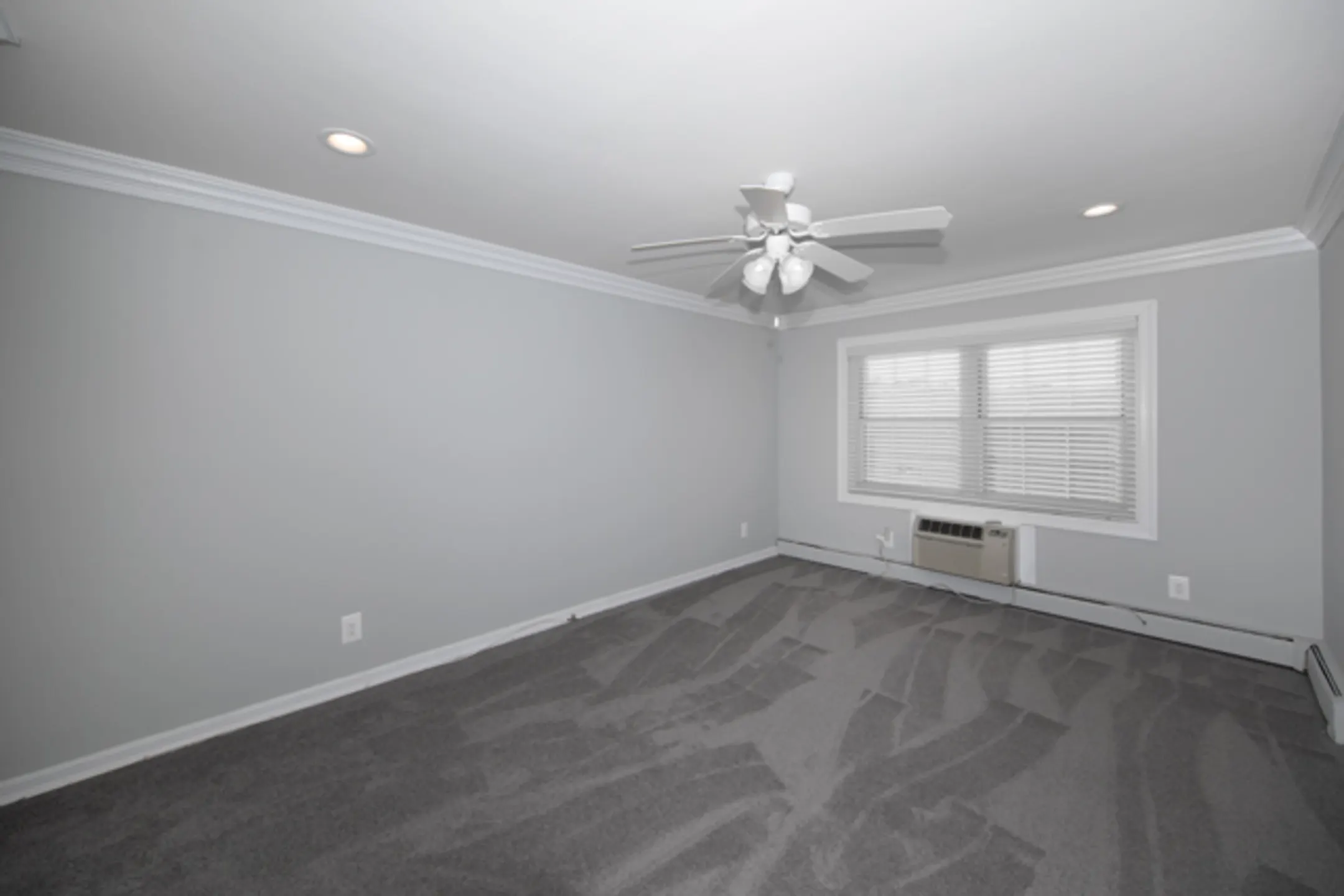 Fairfield Village At Commack Apartments Commack, NY 11725