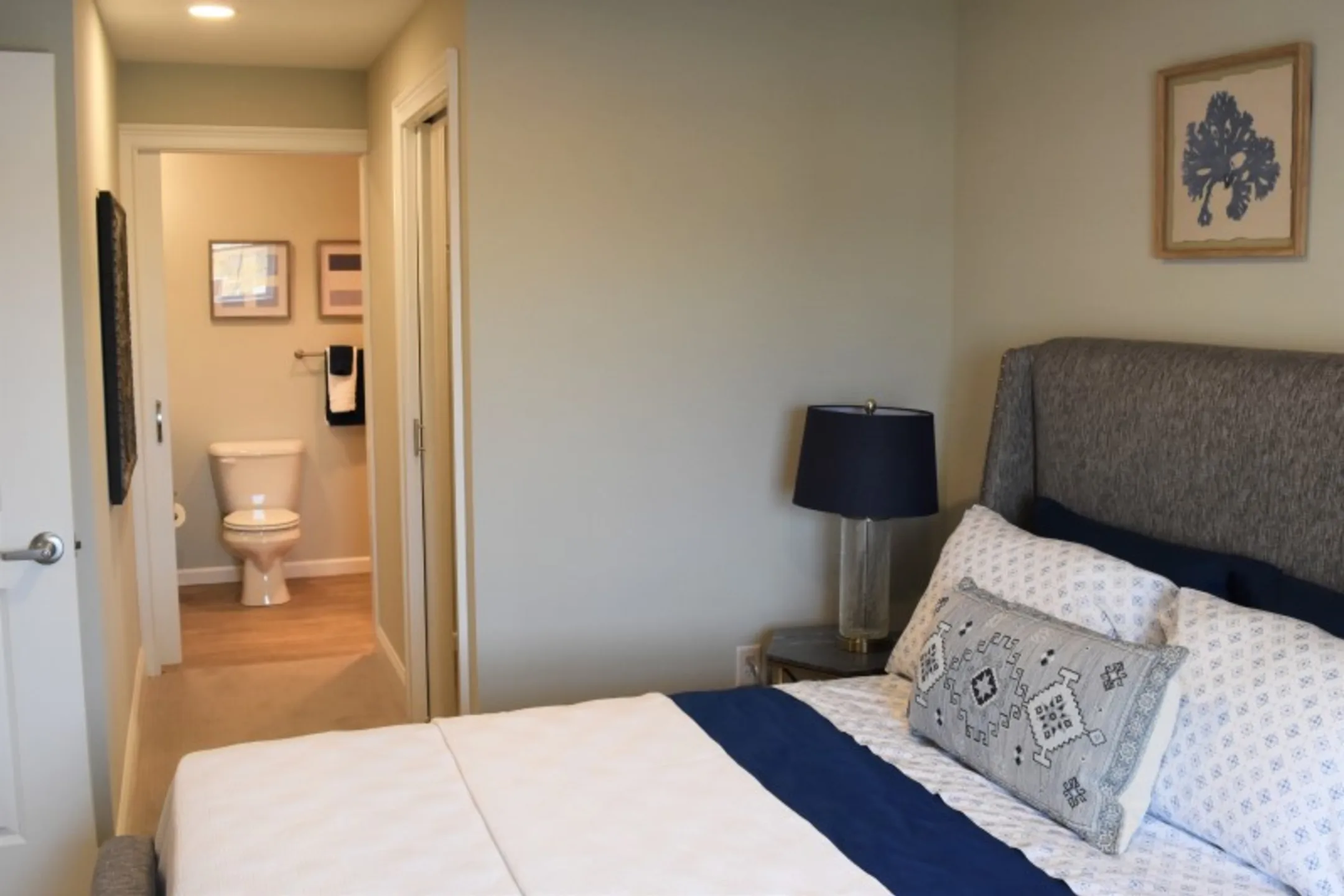 Bedroom - North Cornwall Commons Apartments - Lebanon, PA