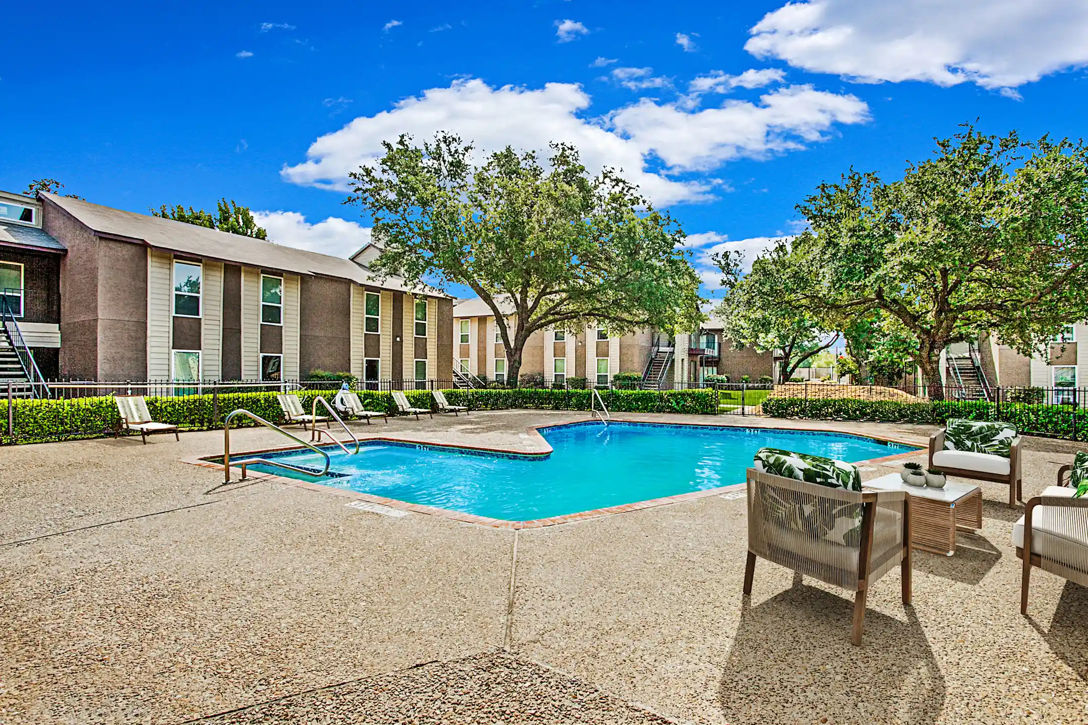 Waterside 1365 E Interstate 30 Garland, TX Apartments for Rent Rent.