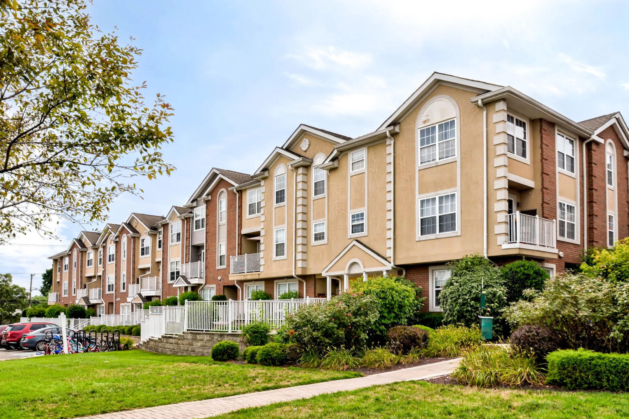 Liberty Terrace Apartments - East Rutherford, NJ 07073