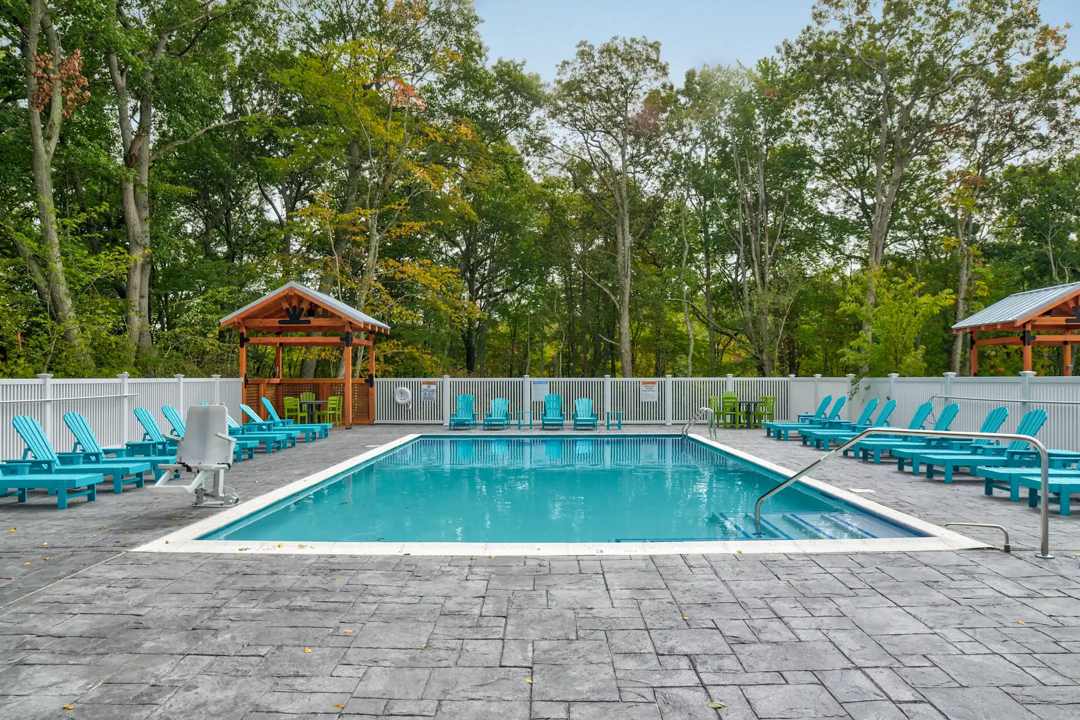 Waterford Woods Apartments Waterford, CT 06385