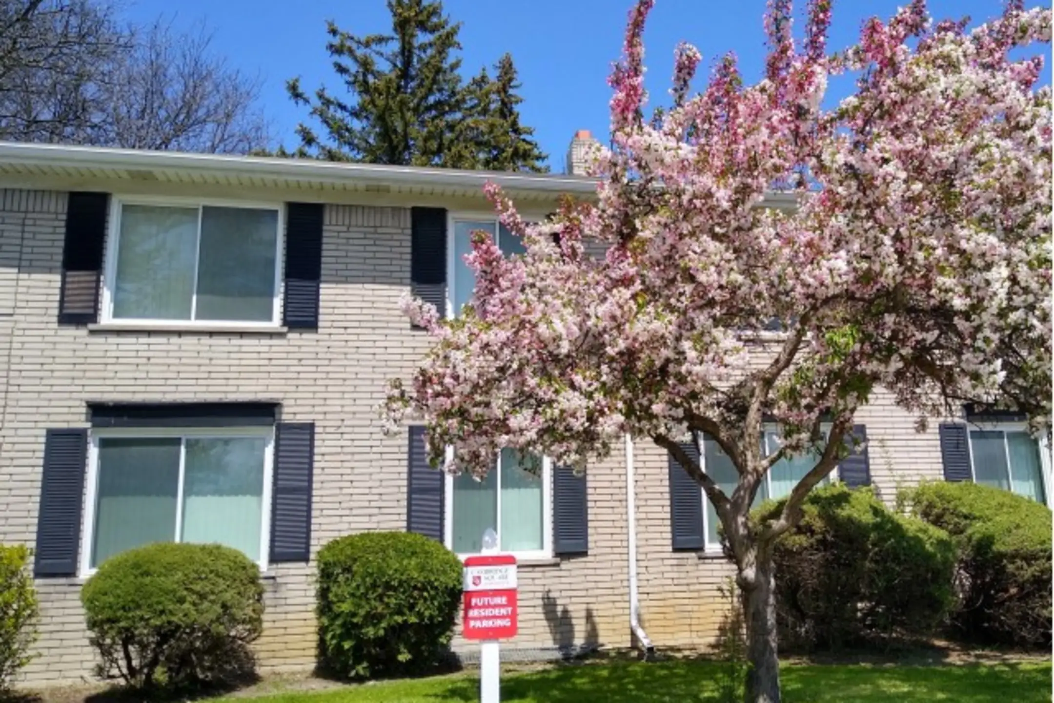 Cambridge Square Apartments Southfield, MI 48076