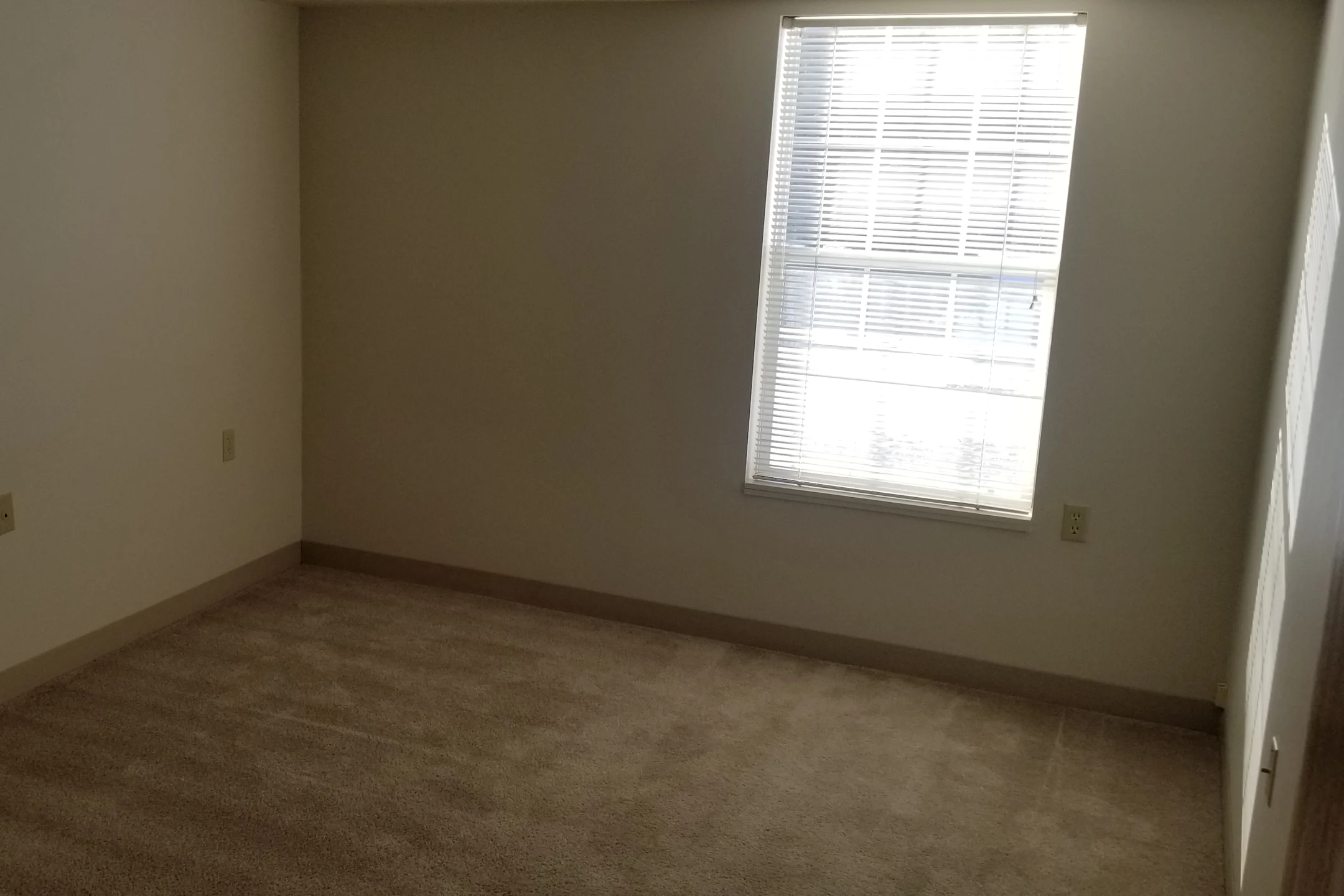 Park Manor & Village Apartments Apartments Devils Lake, ND 58301