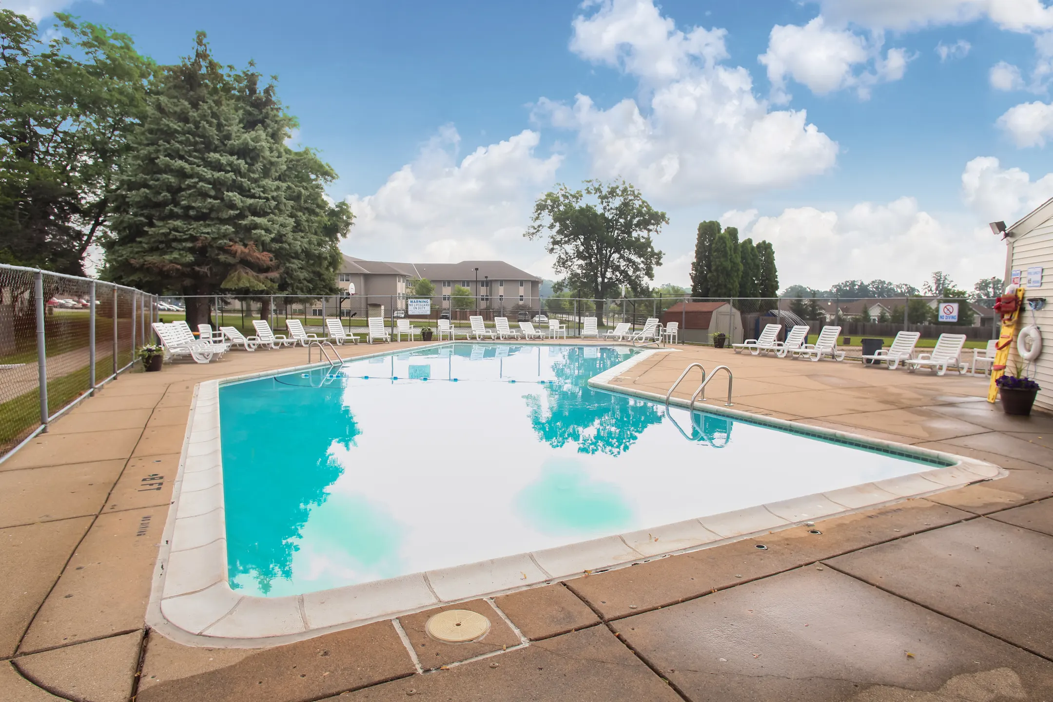 Springport Glen Apartments Jackson, MI 49202