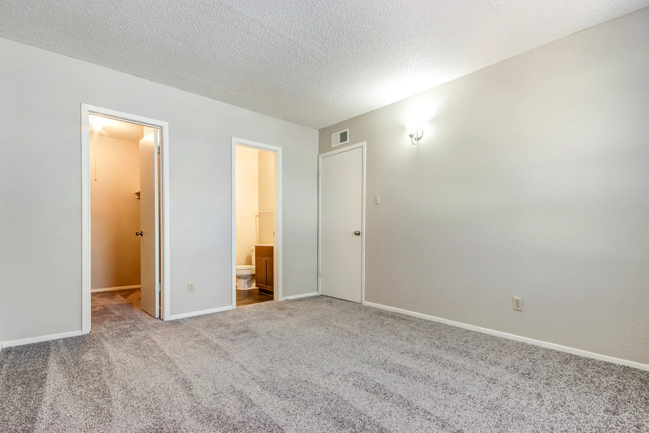 The Miranda Apartments - Las Cruces, NM 88005