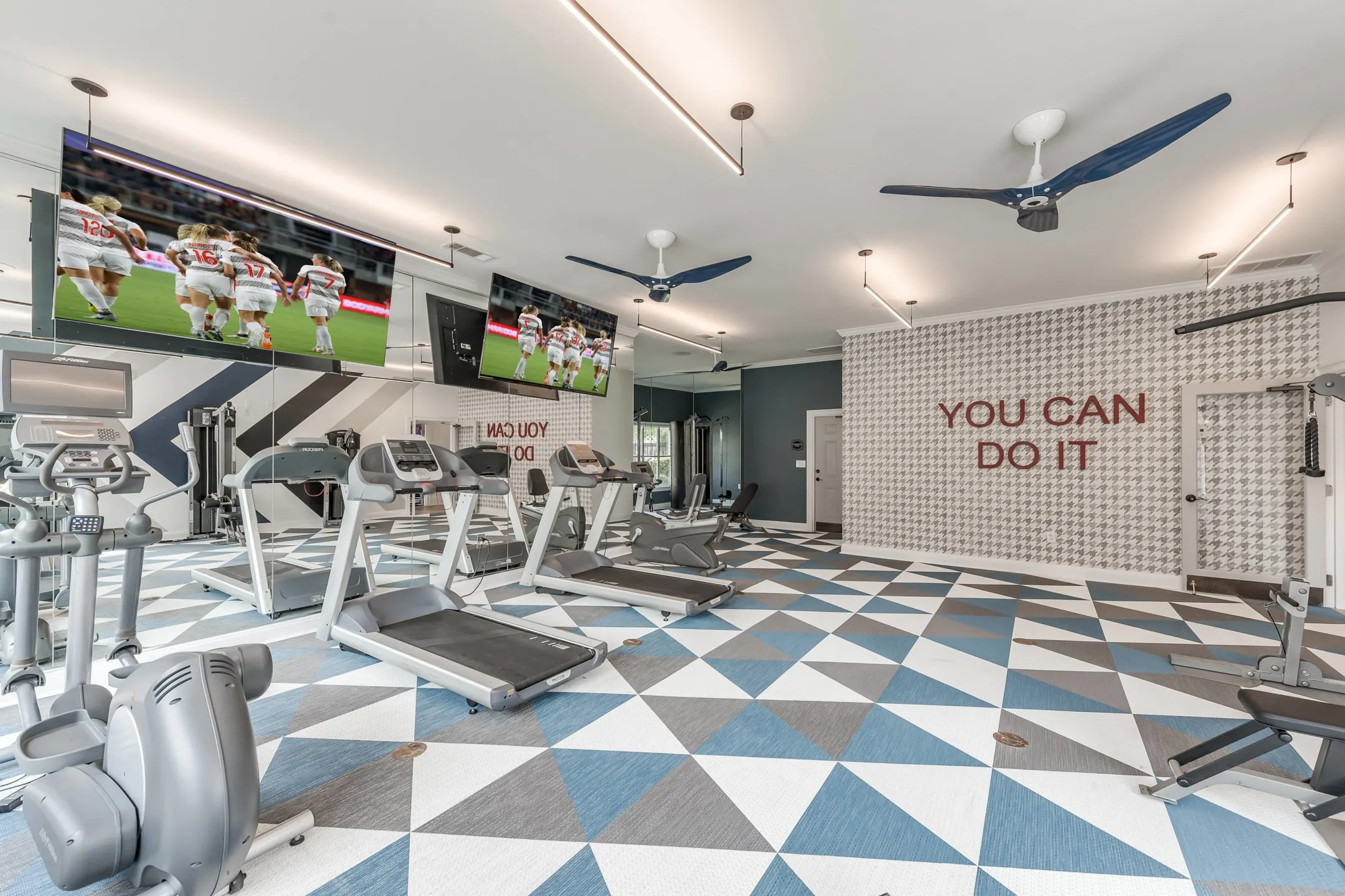 Fitness Weight Room - Carrington Park At Gulf Pointe - Houston, TX