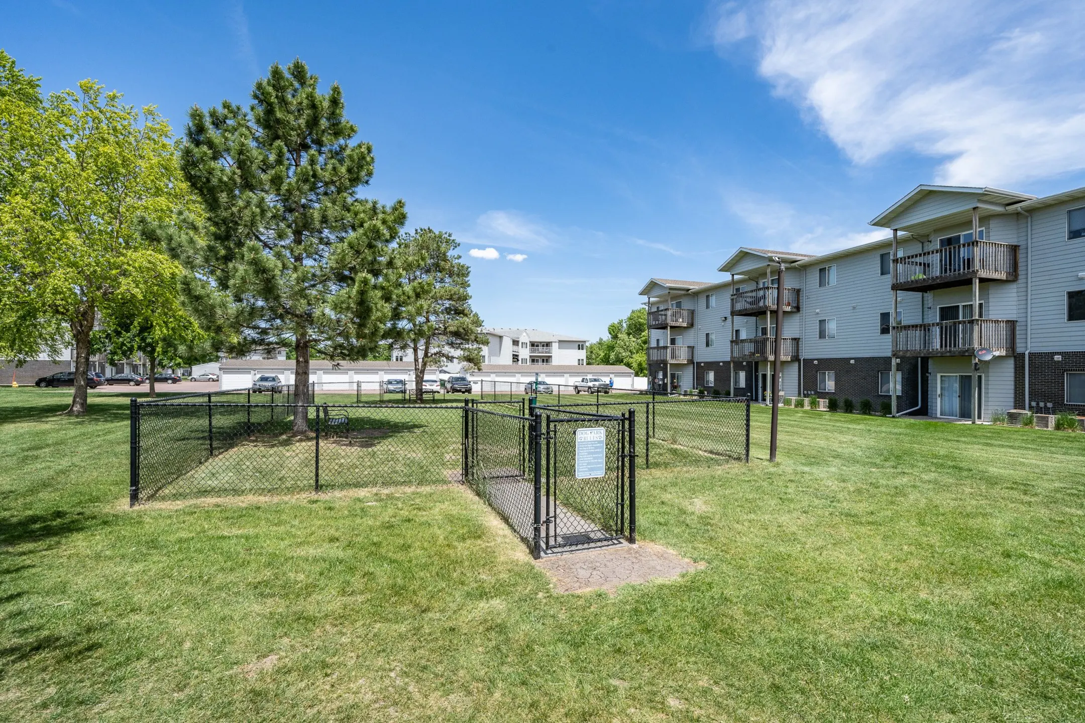 Oxbow Park Apartments Apartments Sioux Falls, SD 57106