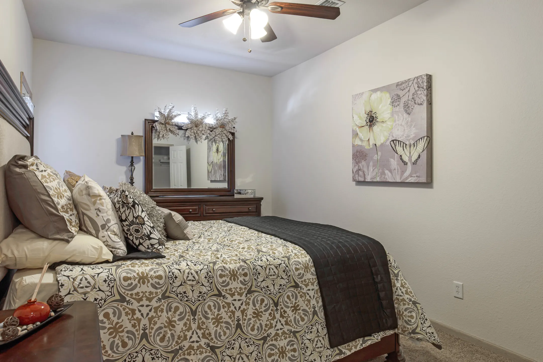 City Homes At Fall Creek Apartments Blue Springs, MO 64015