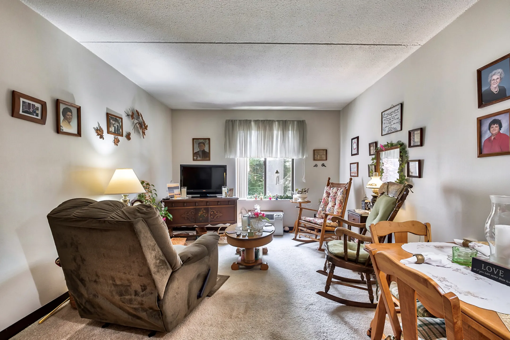 Freedom Place I & II Apt 3720 Main St Weirton, WV Apartments for