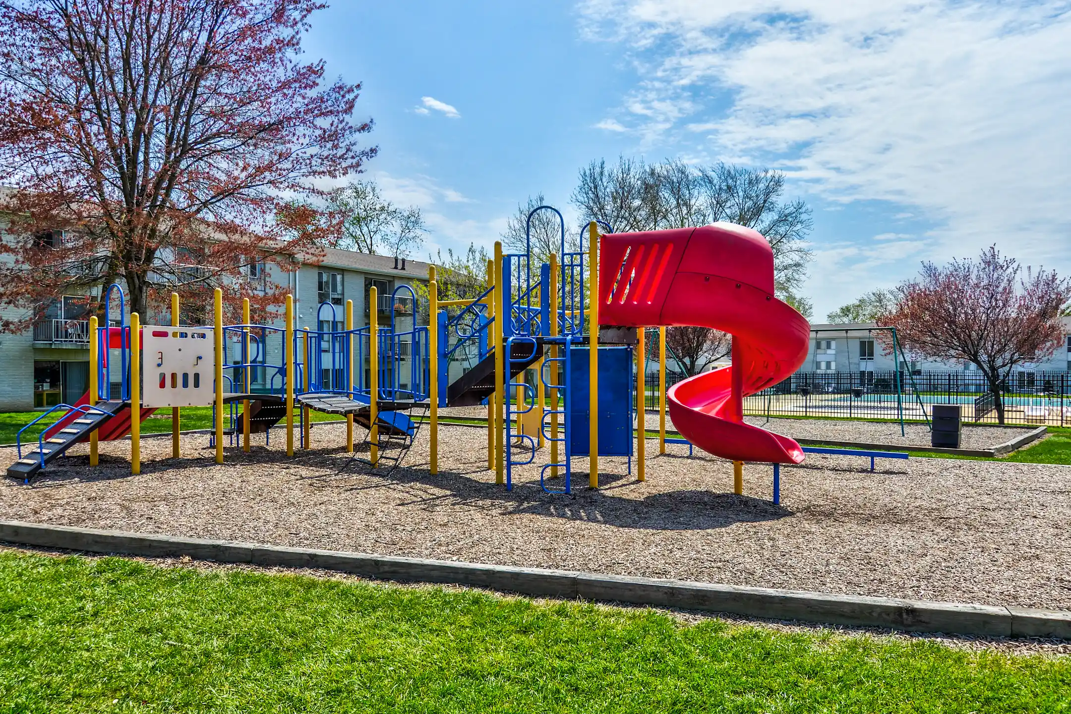 Cavalier Country Club Apartments 25 Golf View Dr Newark, DE