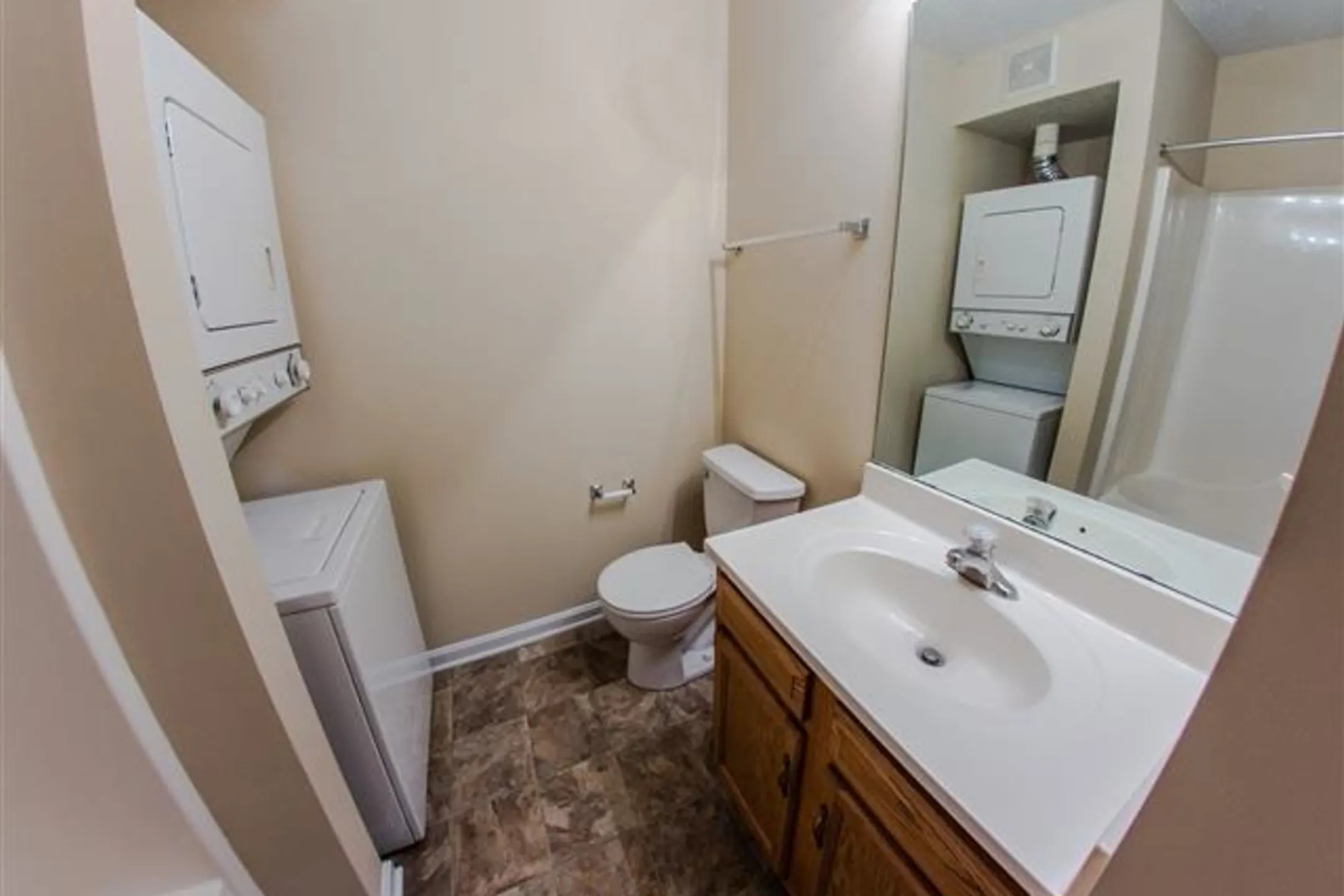 Bathroom - Walnut Grove - Louisville, KY