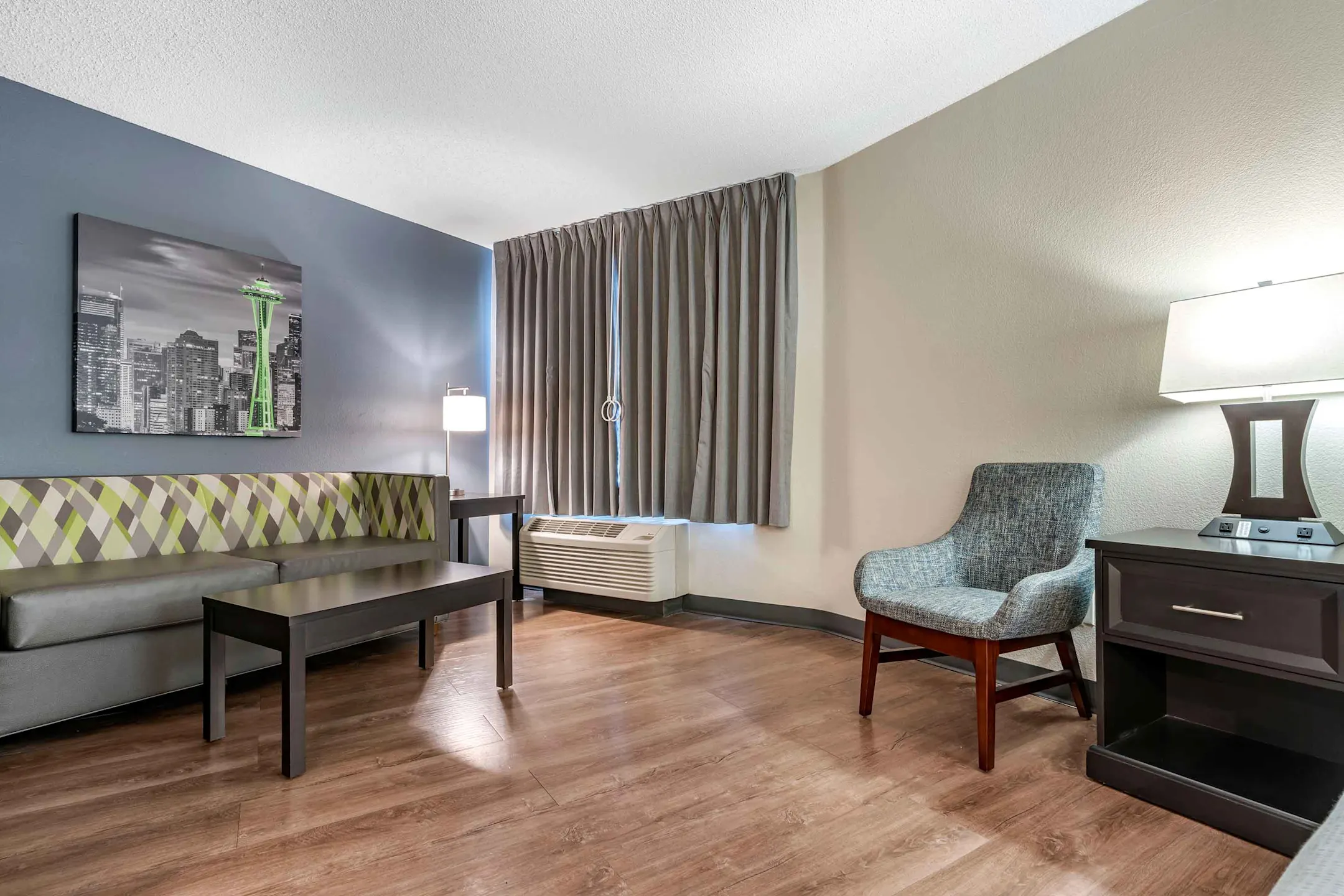 Living Room - Furnished Studio - Oakland - Alameda - Alameda, CA