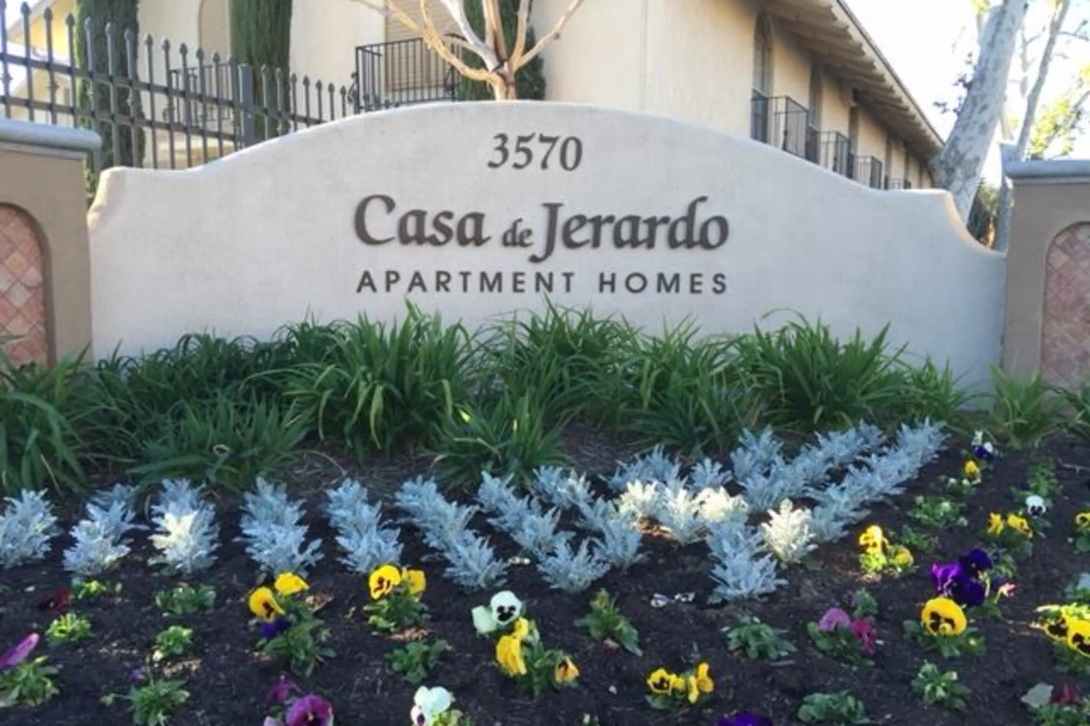 Casa De Jerardo Apartments Riverside, CA 92504